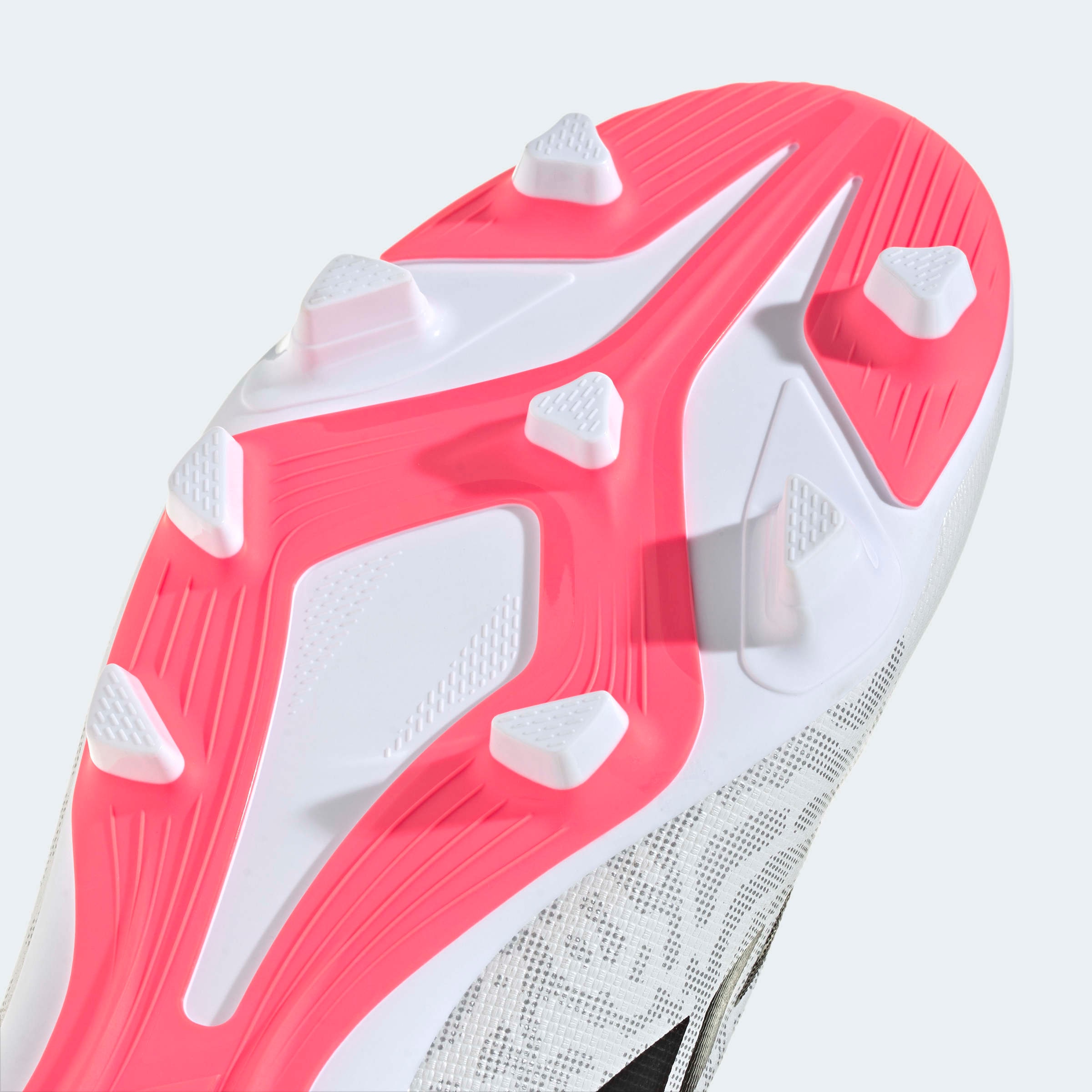 adidas Performance Fußballschuh »PREDATOR CLUB , FESTE BÖDEN/GEMISCHTE BÖDEN«  für viele verschiedene Böden geeignet