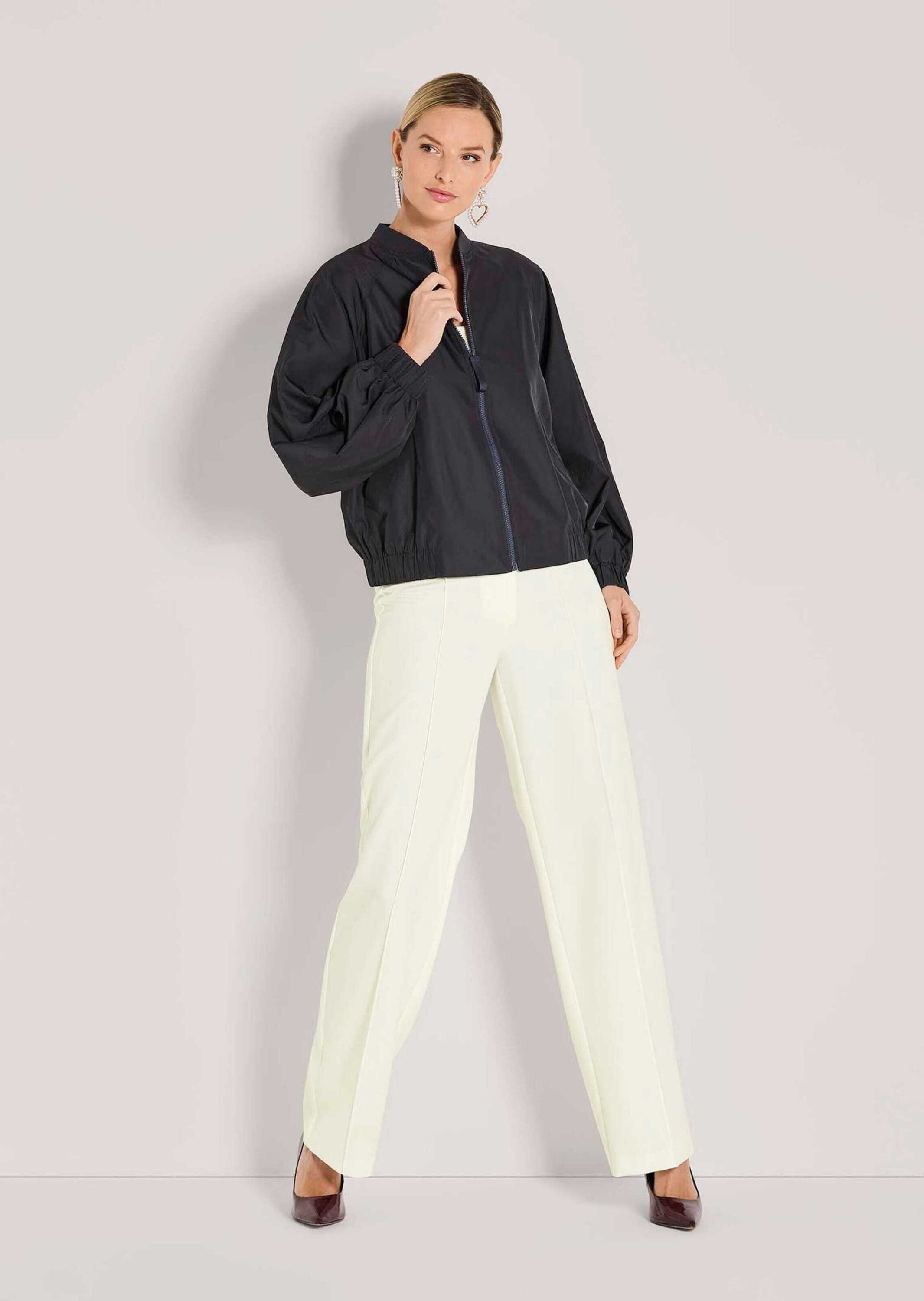 MADELEINE Kurzjacke »Blousonjacke Sportlicher Damenblouson mit Zipper« Strickbündchen am Kragen