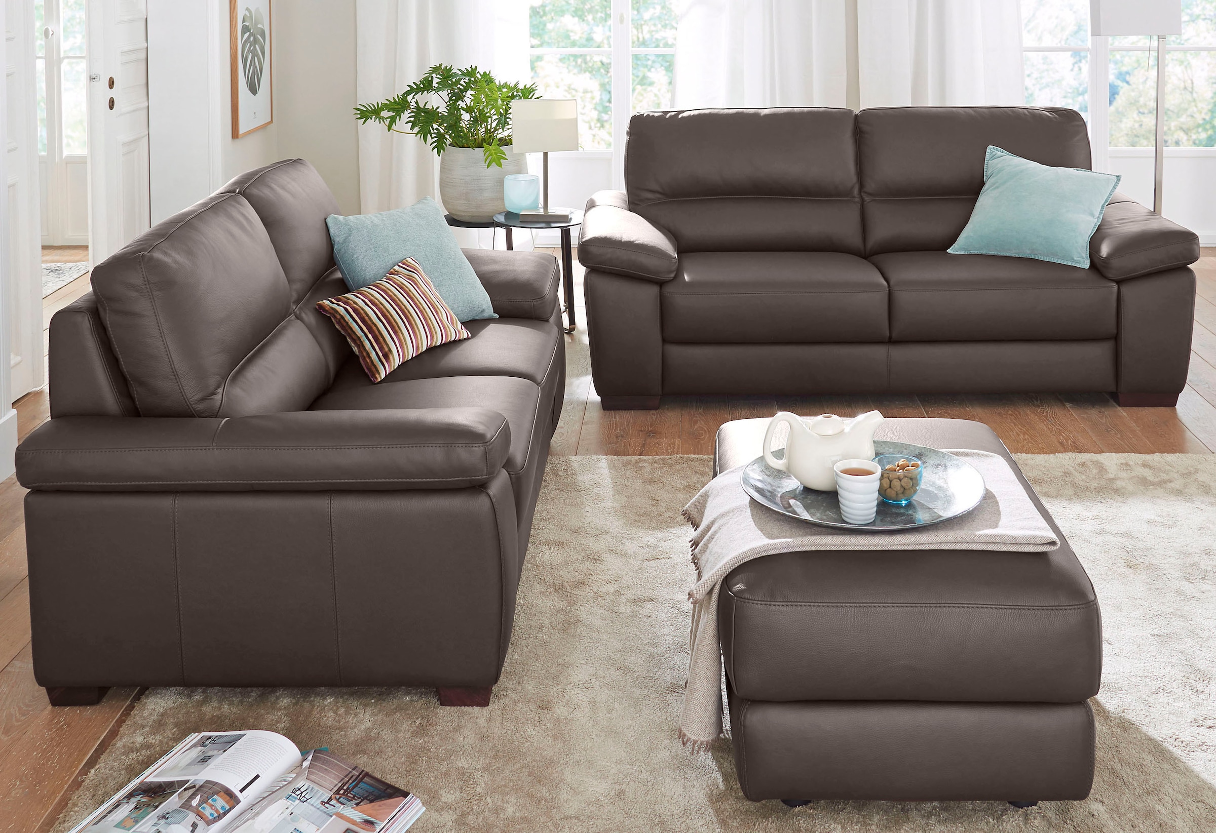 CALIA ITALIA Polstergarnitur »Gaia, hochwertige Garnitur aus 2-Sitzer und 3-Sitzer, edles Design«, (Set, 2 tlg.), Ledergarnitur, in zwei hochwertigen Lederqualitäten