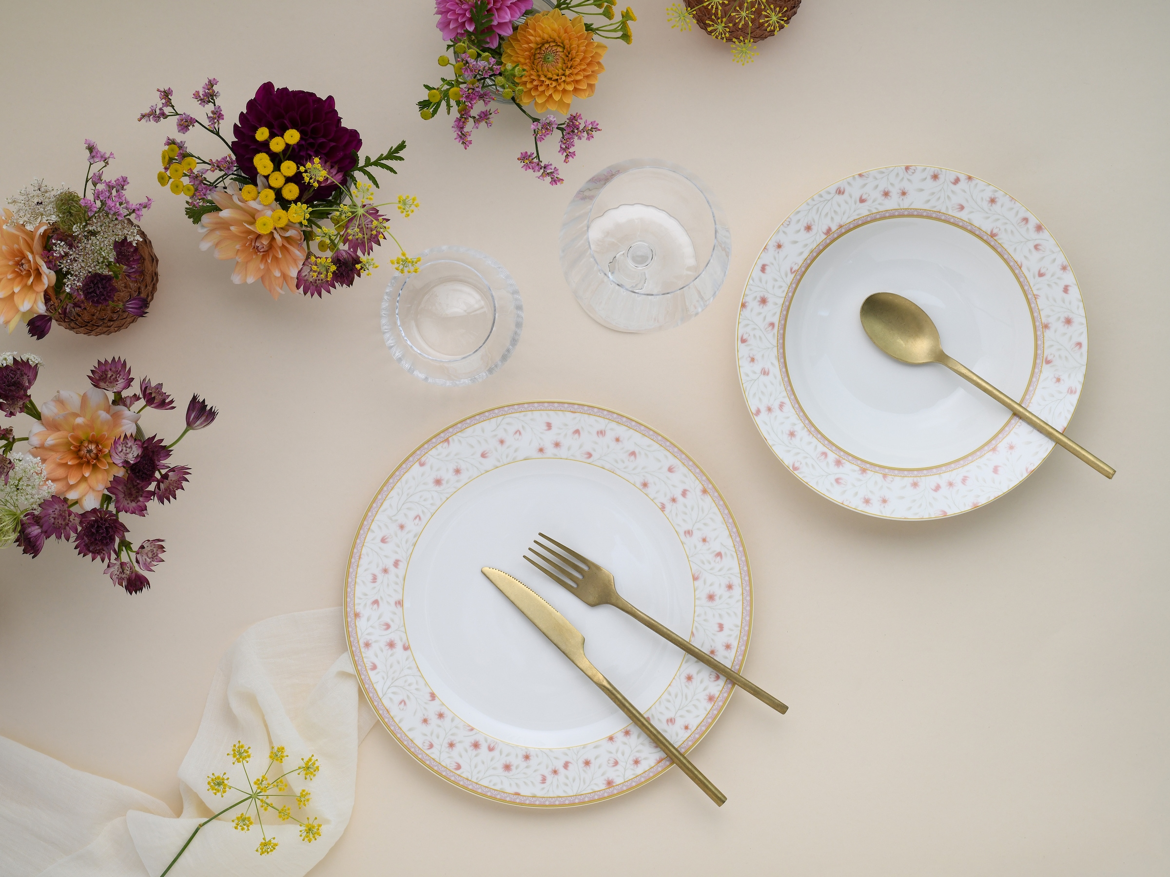 CreaTable Tafelservice »Emilja, Tafel-Service 12-tlg« Blumendekor