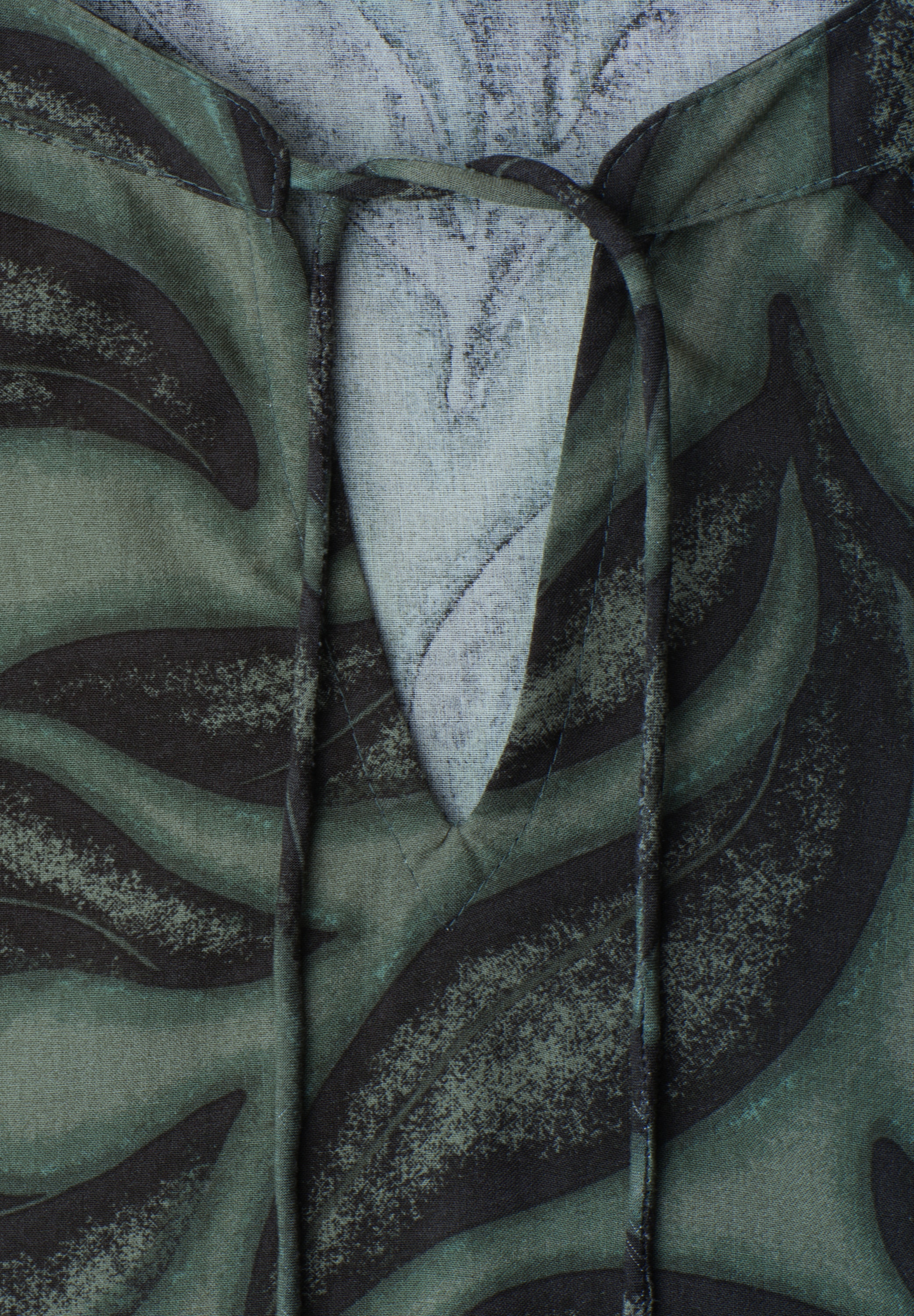 STREET ONE Kurzarmbluse Sommerbluse mit floralem Muster