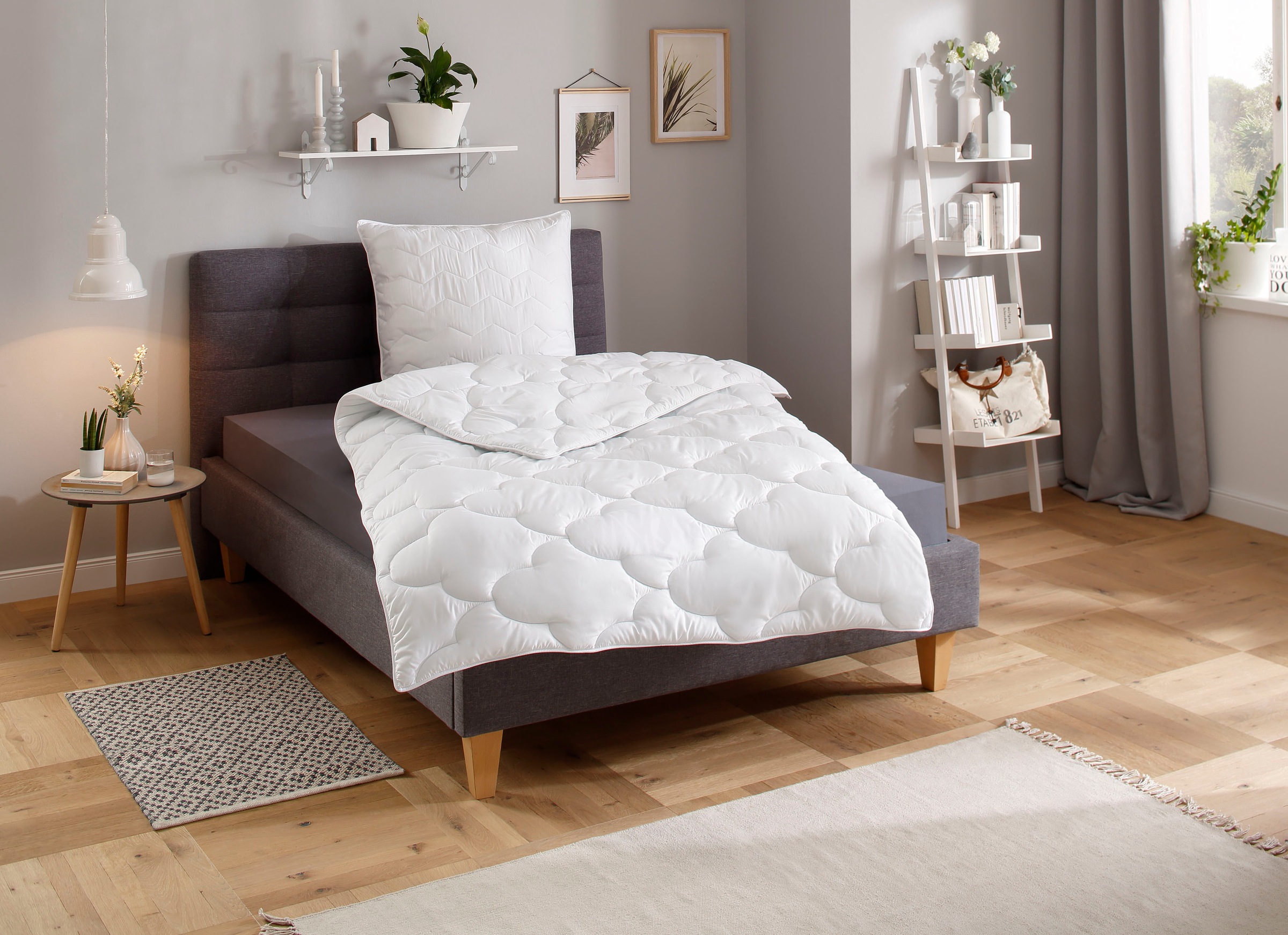 OTTO home, »Mondschein, Bettdecke 135x200 cm, 155x220 cm, 200x200 cm« normal Füllung Polyester 1 Stk. tlg. Bettdecken, Sommer, Winter; allergiker 