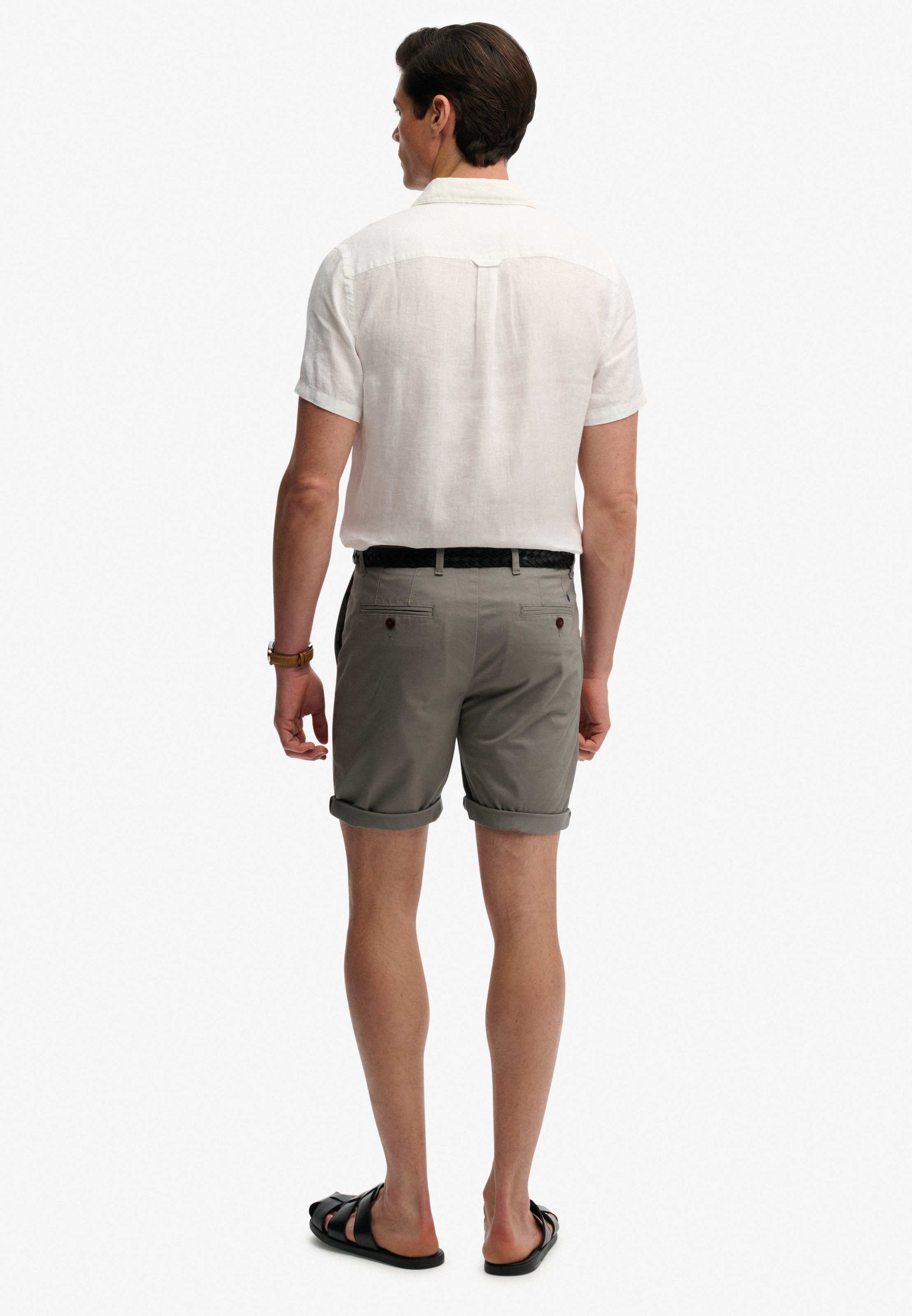 Superdry Chinoshorts »PREMIUM REGULAR CHINO SHORT«  aus Baumwollmischung mit Elasthan, Relaxed Fit, unifarben, knielang