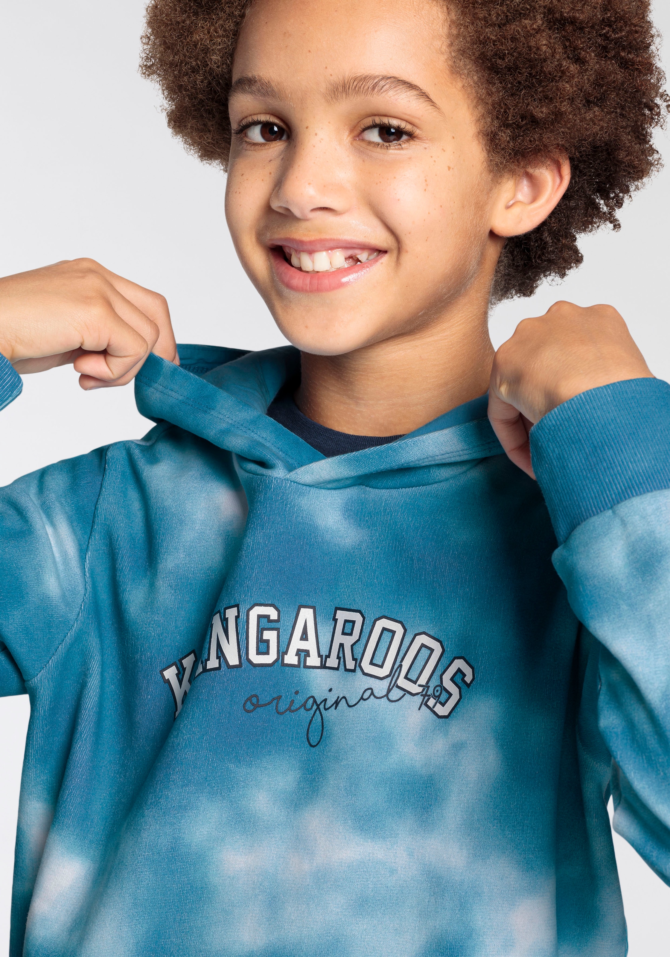 allover KangaROOS Batik-Print Kapuzensweatshirt mit UNIVERSAL | »Kangaroos kaufen Jungen«,