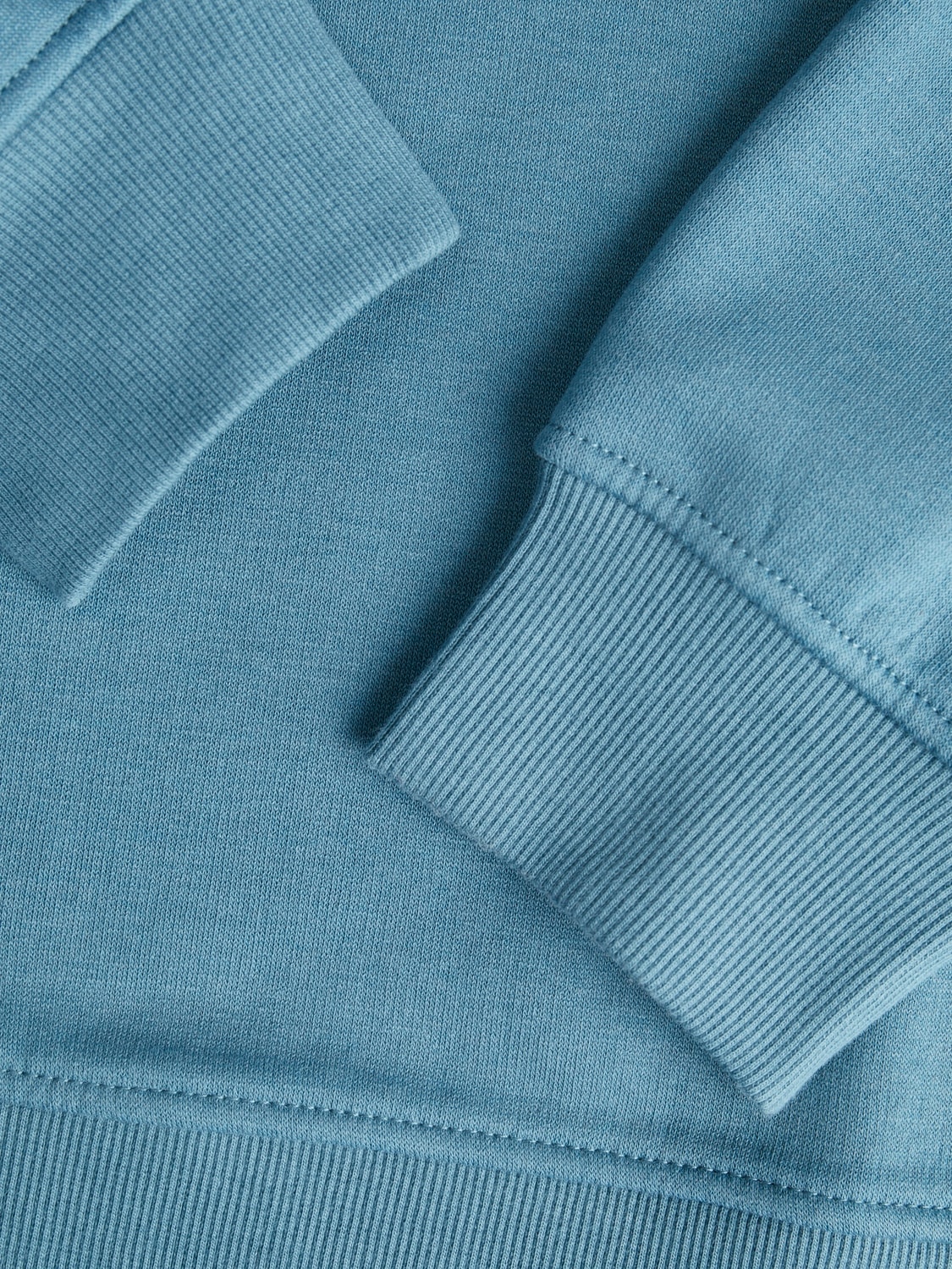 Jack & Jones Sweatshirt »JJEBRADLEY SWEAT HALF ZIP NOOS«, mit Troyer Kragen