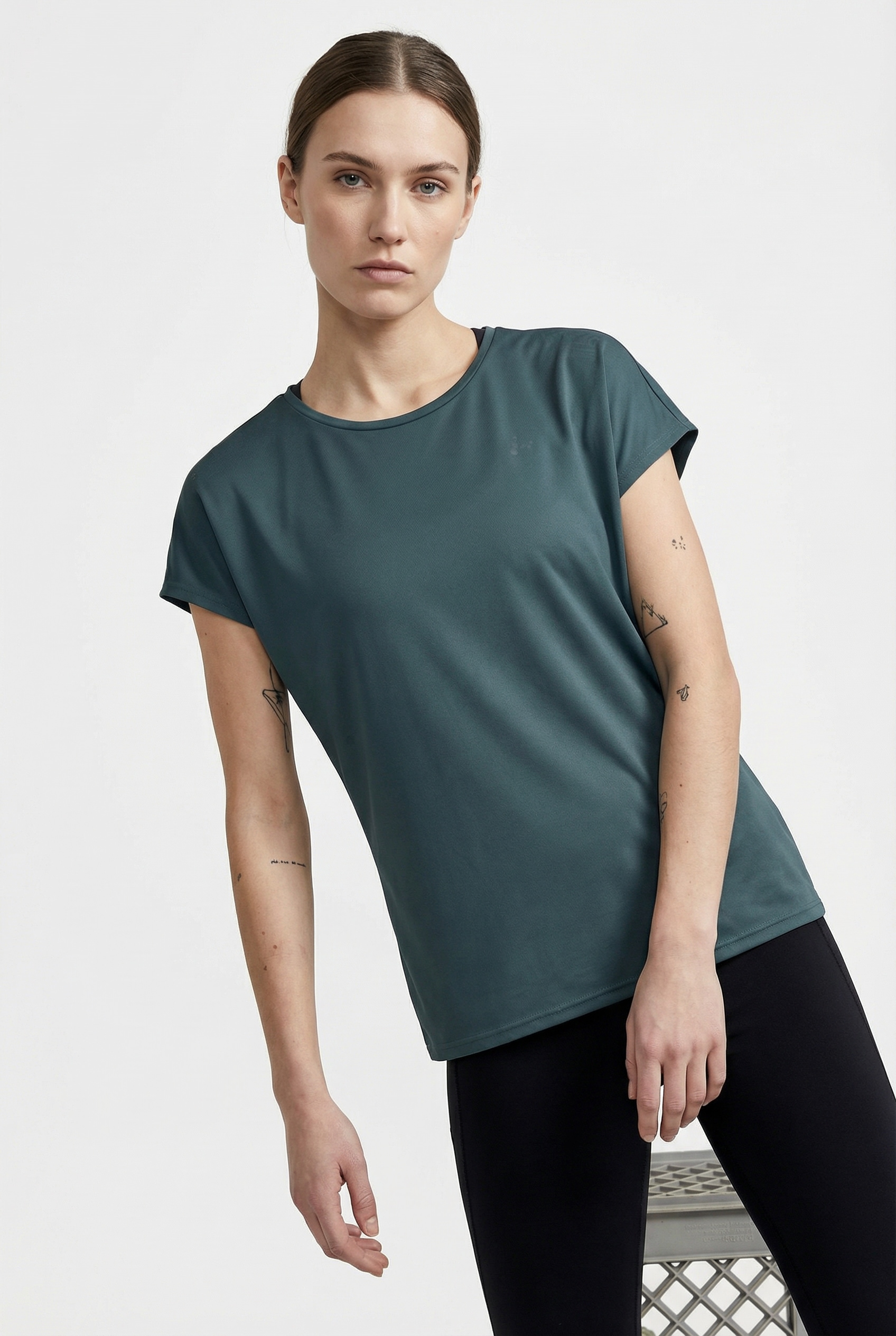 ONLY Play Funktionsshirt »ONPAUBREE SS LOOSE TRAIN TEE CURVY NOOS« Relaxed Fit, aus Polyester und Elasthan, unifarbenes Jersey