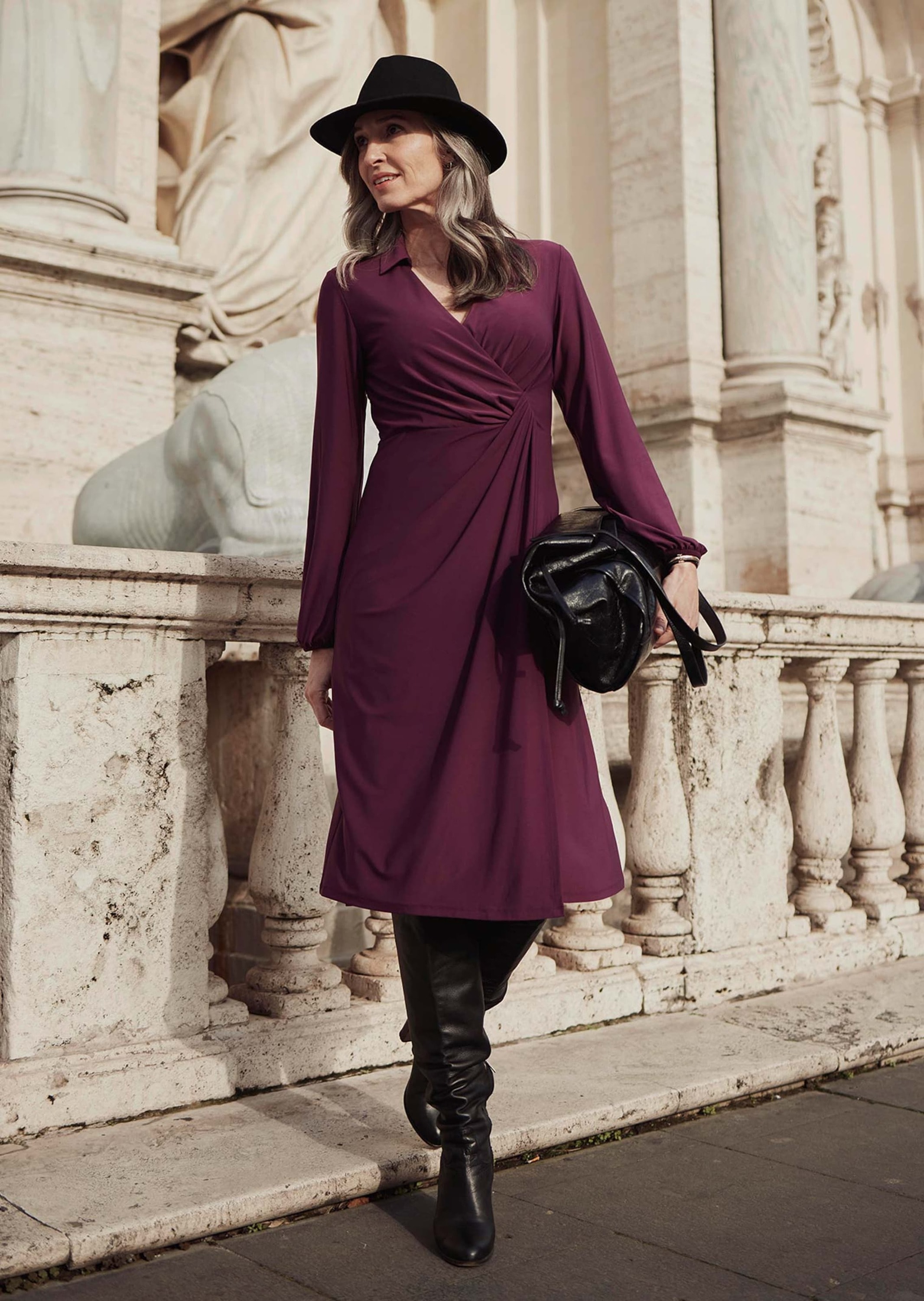 GOLDNER Jerseykleid »Kurzgröße Elegantes Jerseykleid mit V-Ausschnitt« Wickeloptik