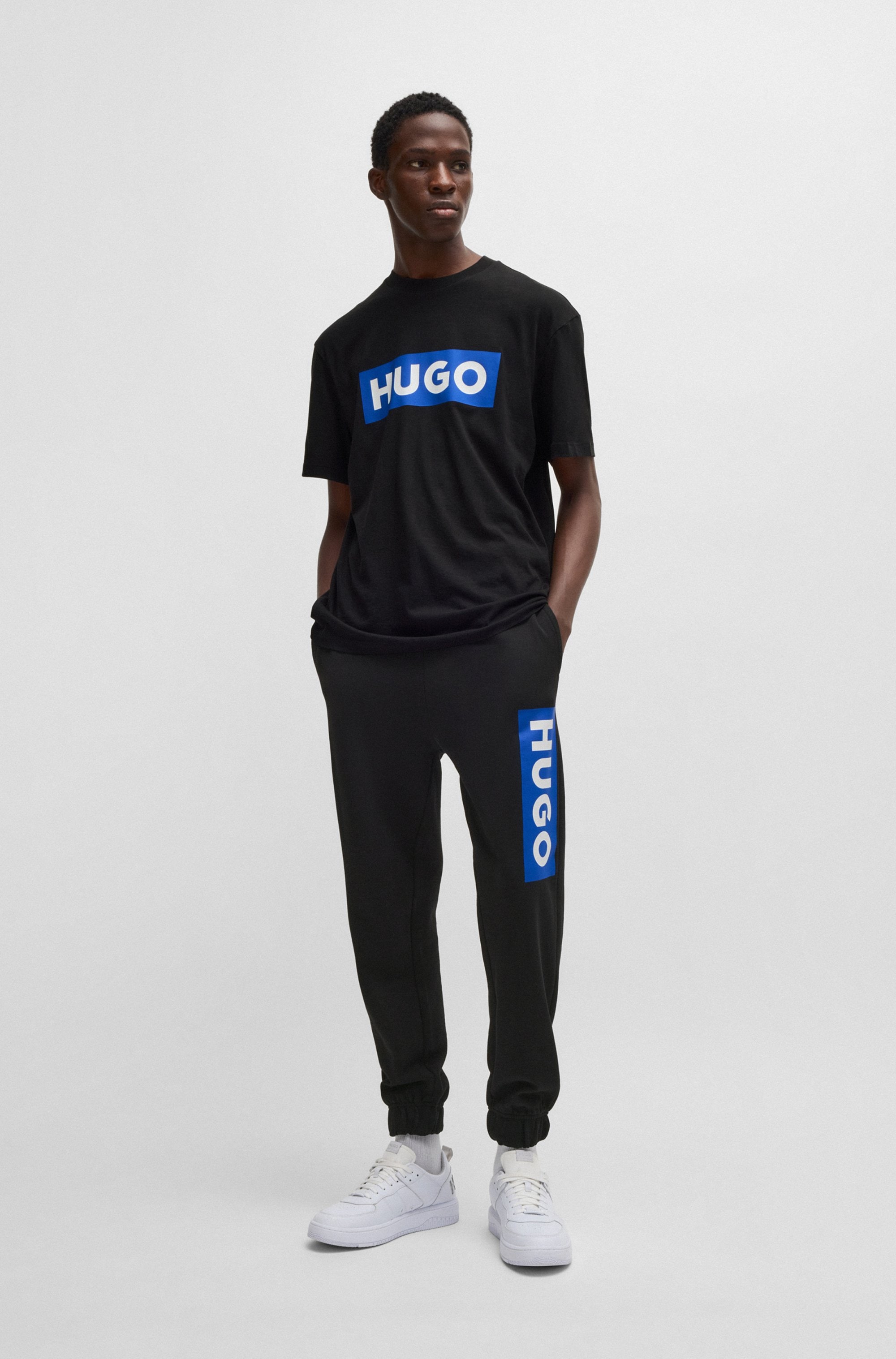 HUGO Blue Jogginghose »Nuram«, mit großem Logo-Print