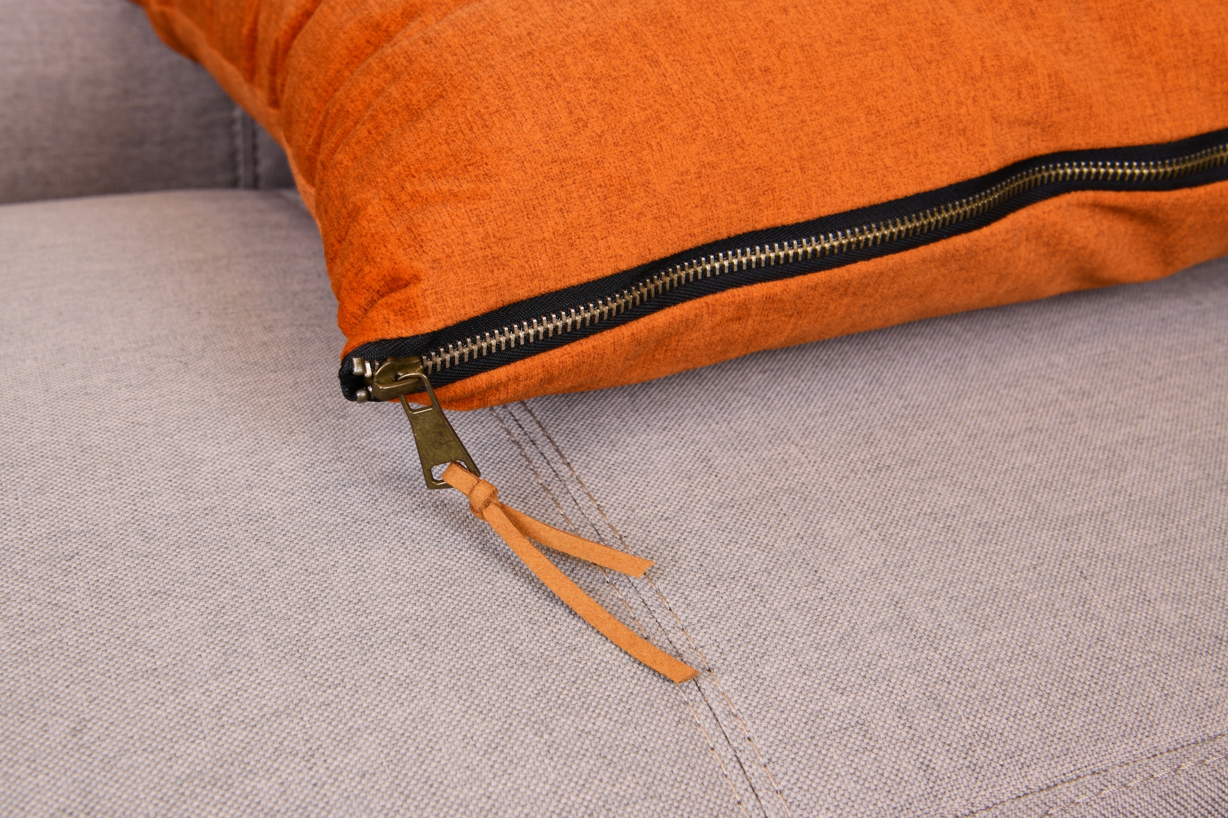 MIRRORS AND MORE Dekokissen »FINN« unifarben, Dekokissen mit Füllung