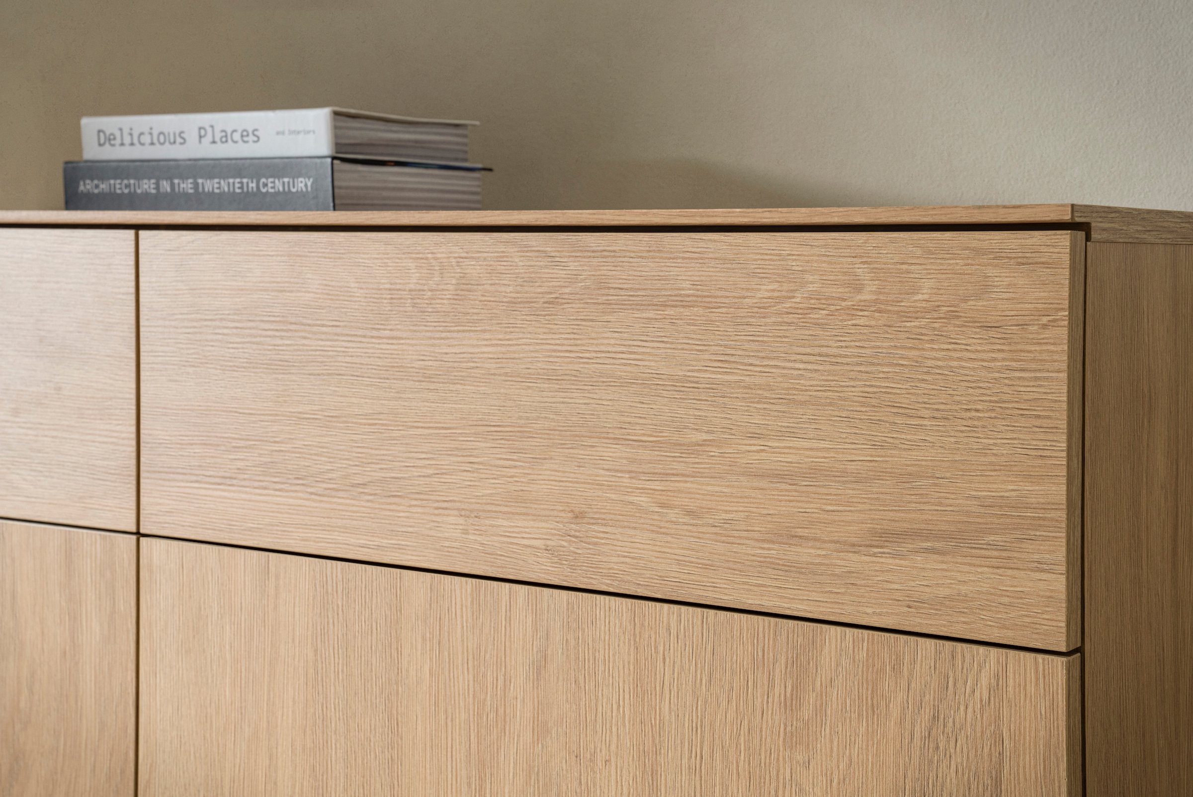 Home affaire Sideboard »Lund, moderner Schrank, Kommode mit Kufengestell« ausreichend Stauraum, vielseitig einsetzbar, 115 cm breit