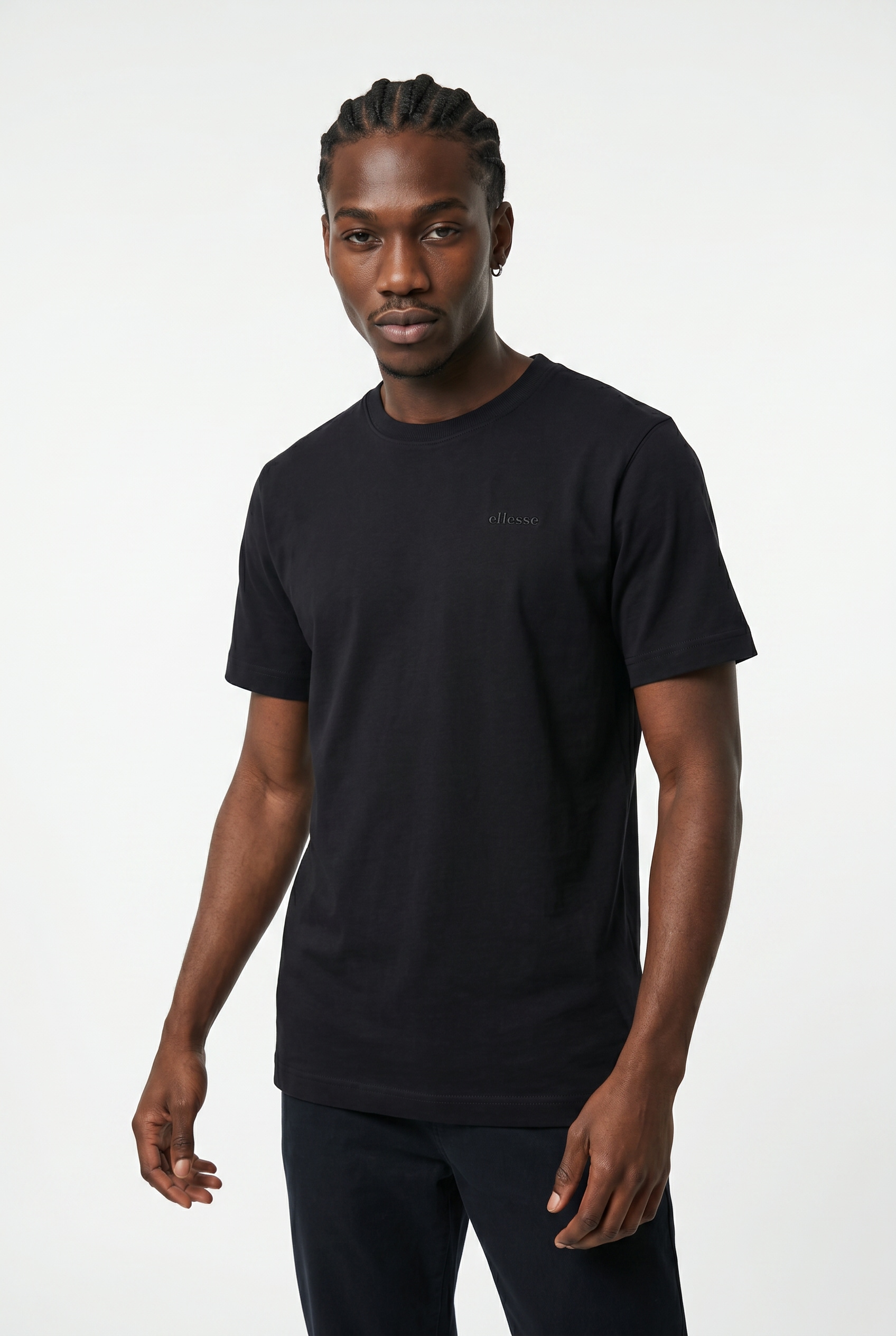 Ellesse T-Shirt »ACCIANO T SHIRT« mit dichter Stickerei auf der Brust, aus Baumwolle