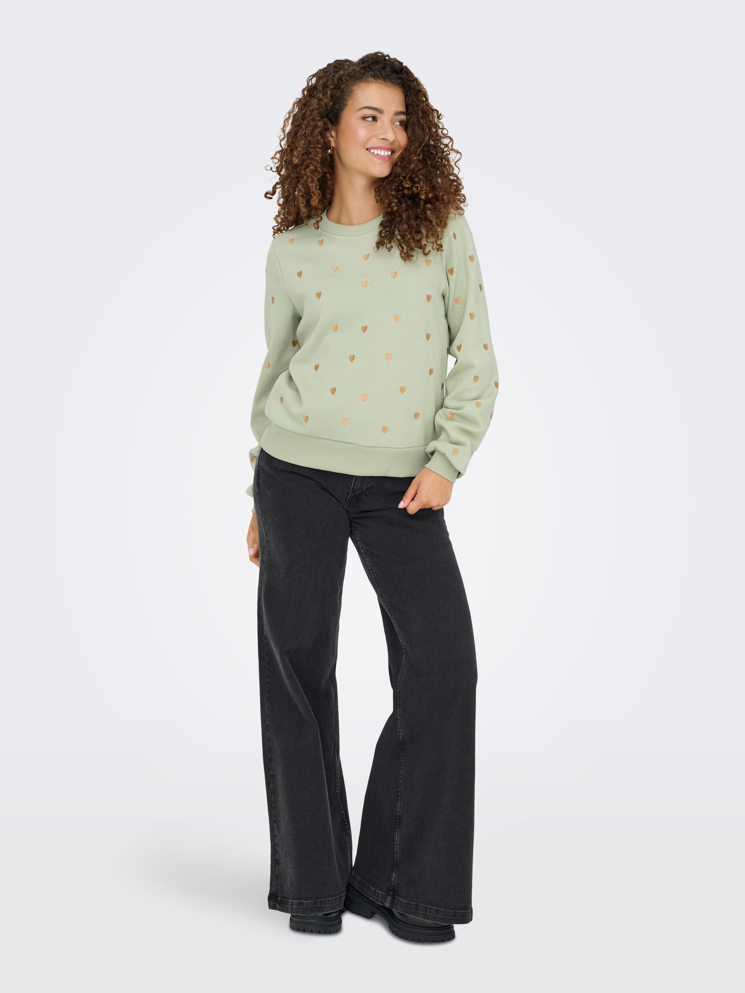 ONLY Sweatshirt »ONLATIKA L/S O-NECK GLITTER EMB. BOX SWT«
