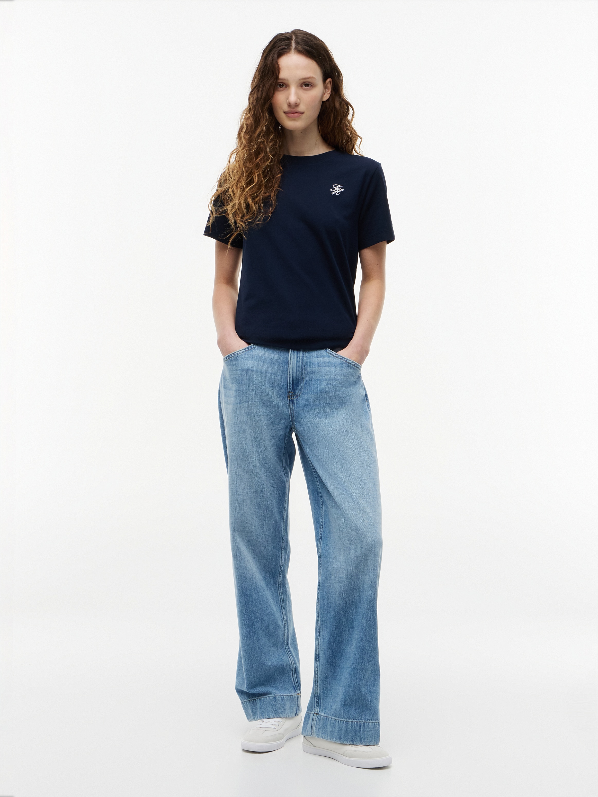 Tommy Hilfiger Kurzarmshirt »TH SCRIPT REG C-NK SS TEE« Baumwollmischung, regular fit