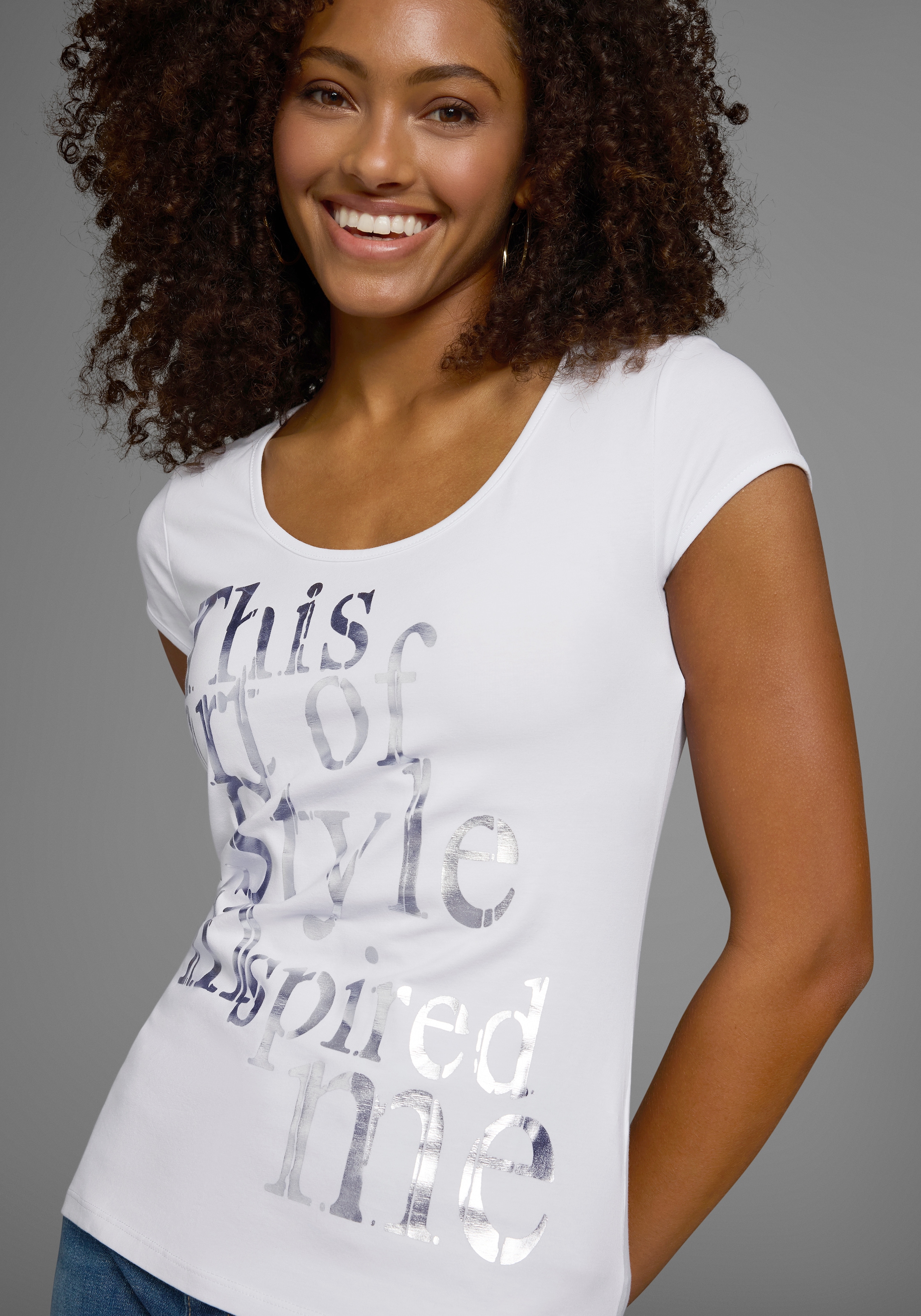 Laura Scott T-Shirt, sehr figurbetont, mit frischem Print, Rundhals, für die Freizeit