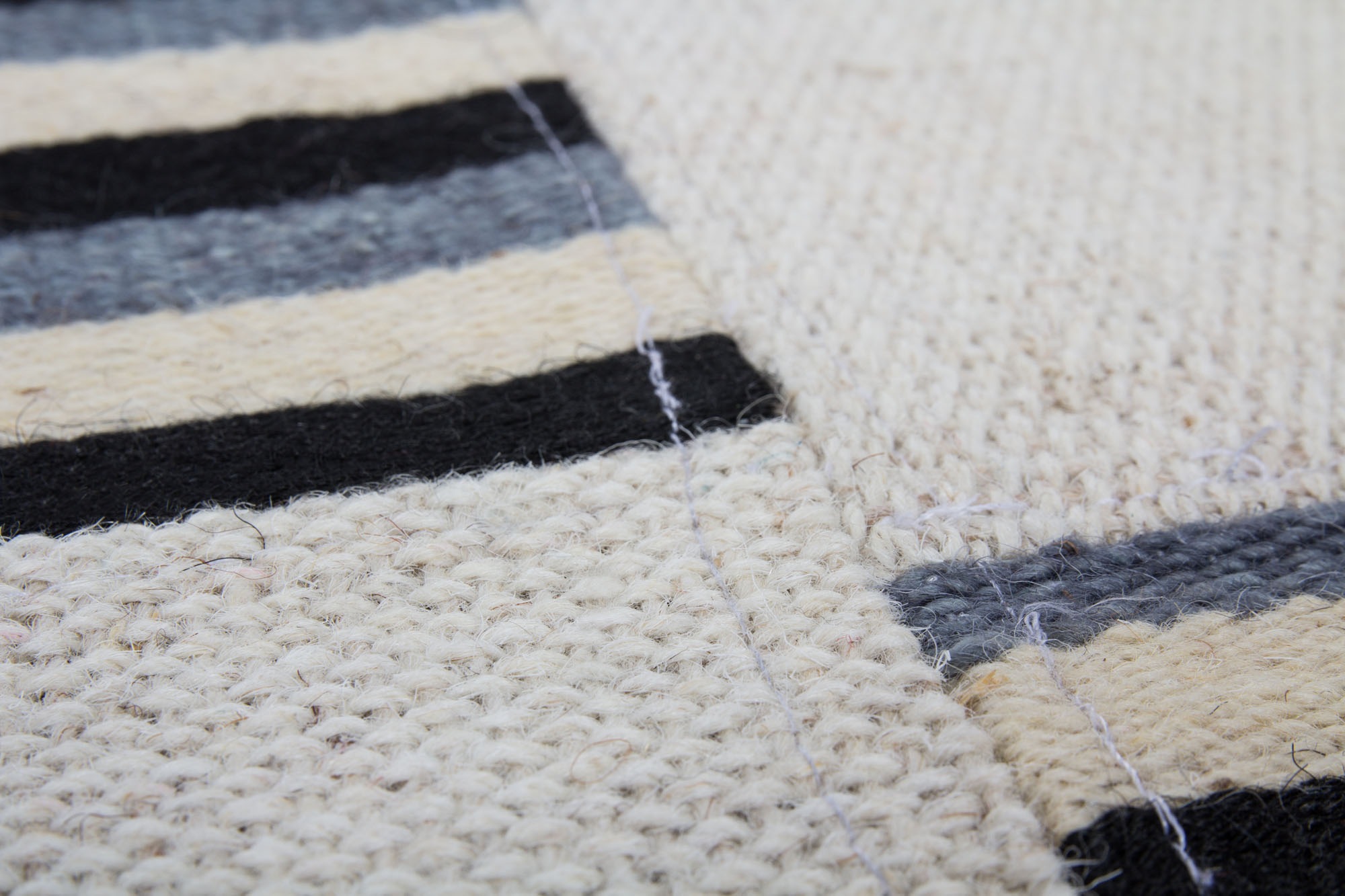 Kayoom Teppich »Liana 212« rechteckig 10 mm Höhe Handgefertigter Seidenteppich, Unikat, mit Echtheitszertifikat