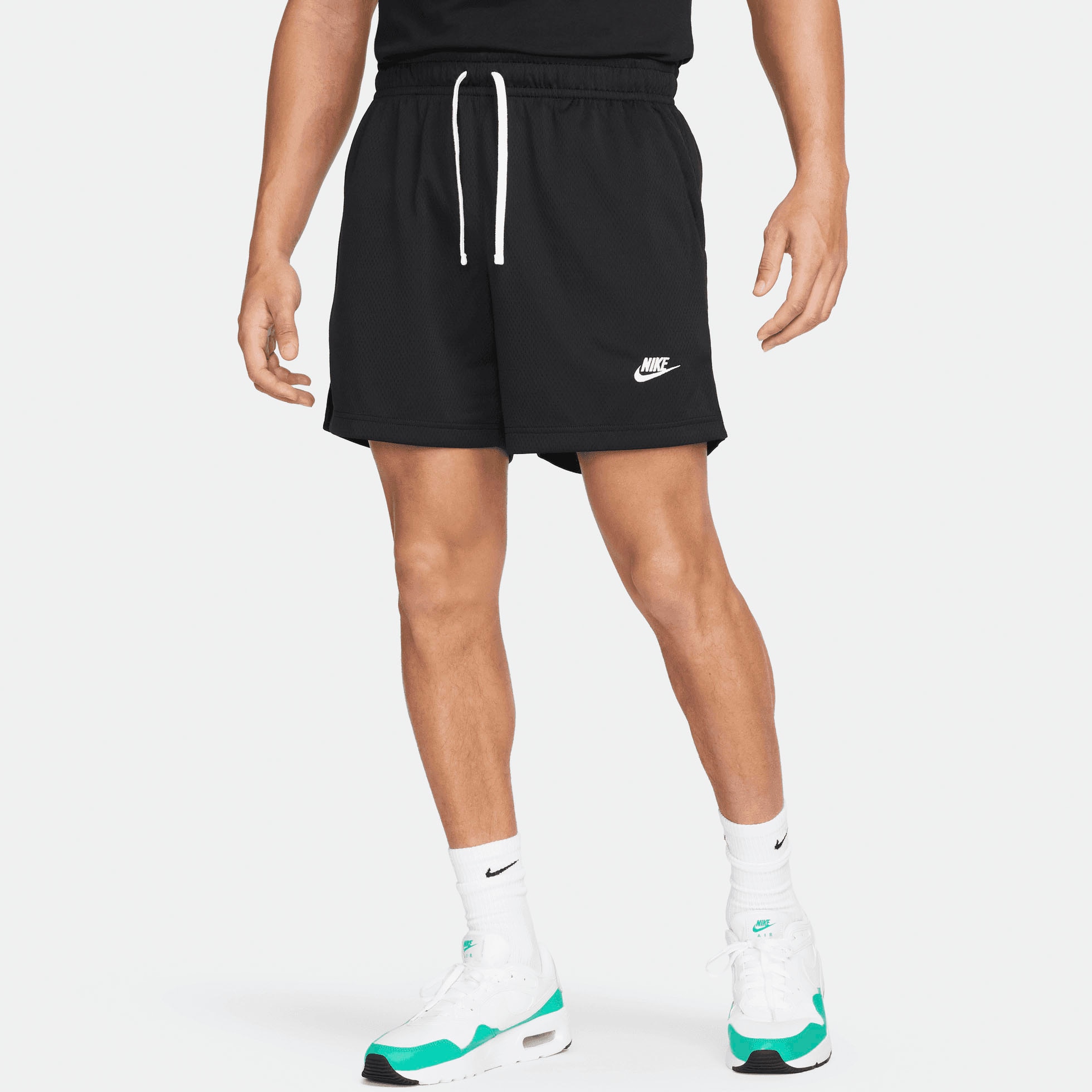 Nike Sportswear Shorts »M NK CLUB MESH FLOW SHORT«