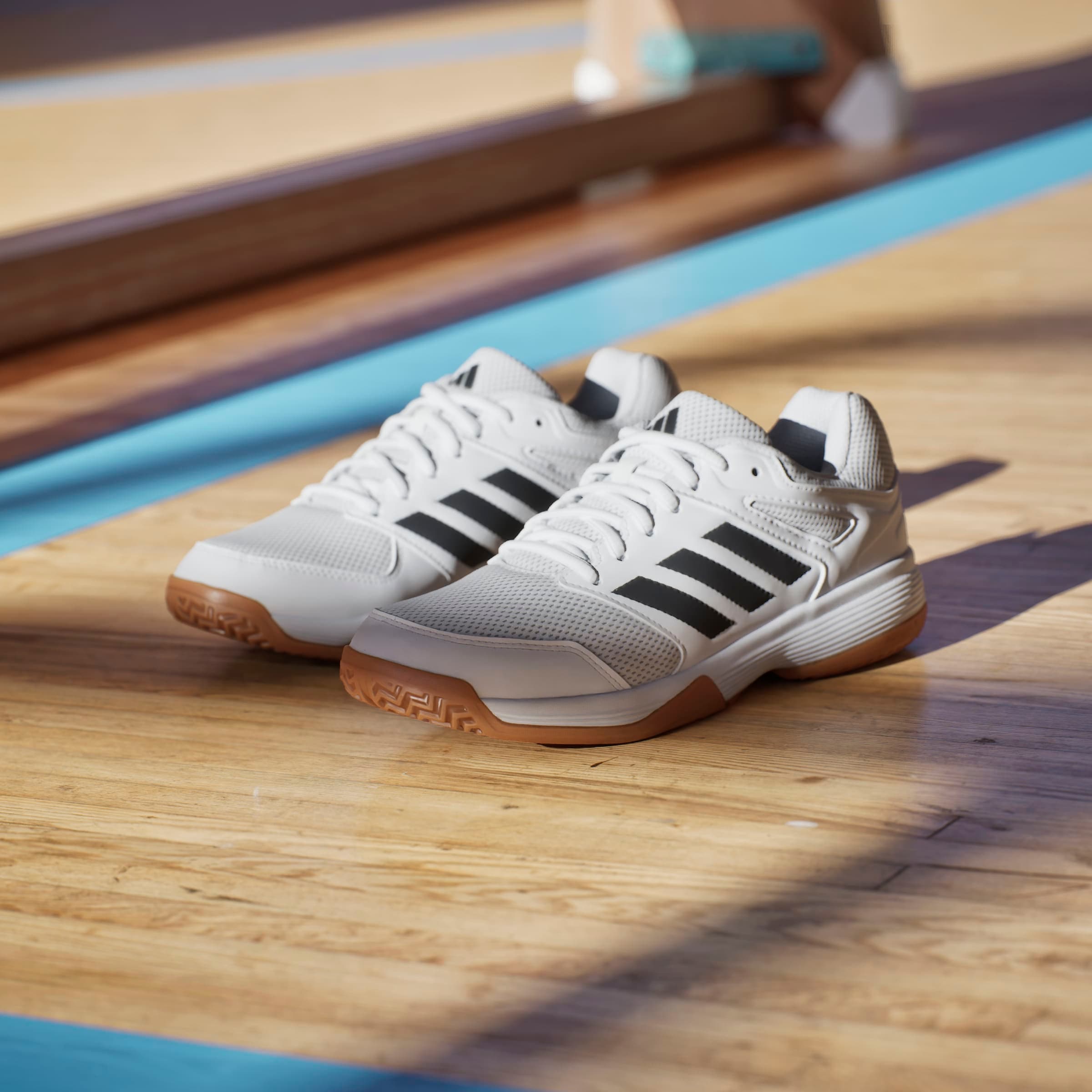adidas Performance Hallenschuh »SPEEDCOURT IN  KIDS«  geeignet für jeden Hallensport, Indoorschuhe für Kinder & Jugendliche