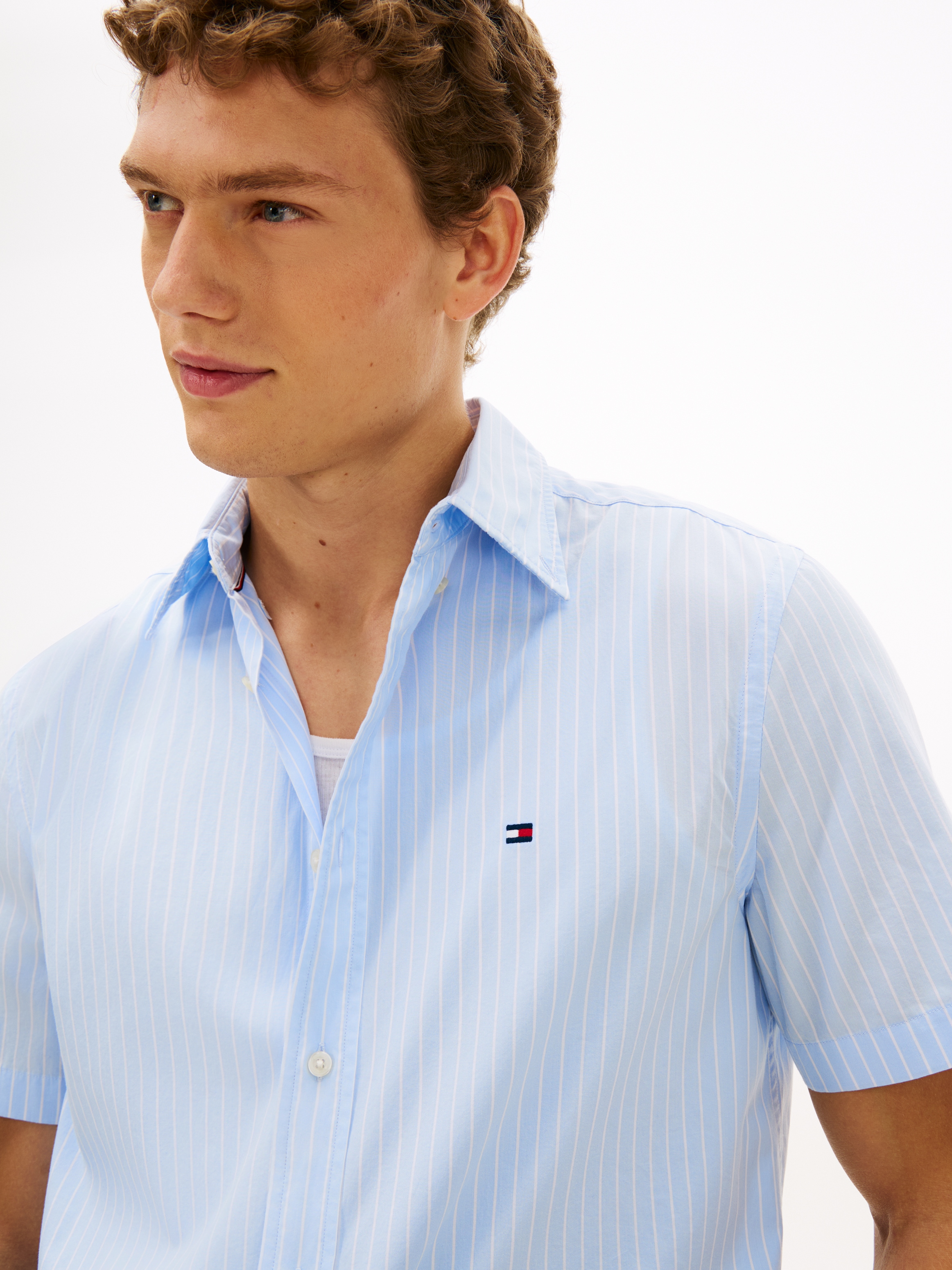 Tommy Hilfiger Kurzarmhemd »FLEX POPLIN« Regular fit mit Button-Down-Kragen