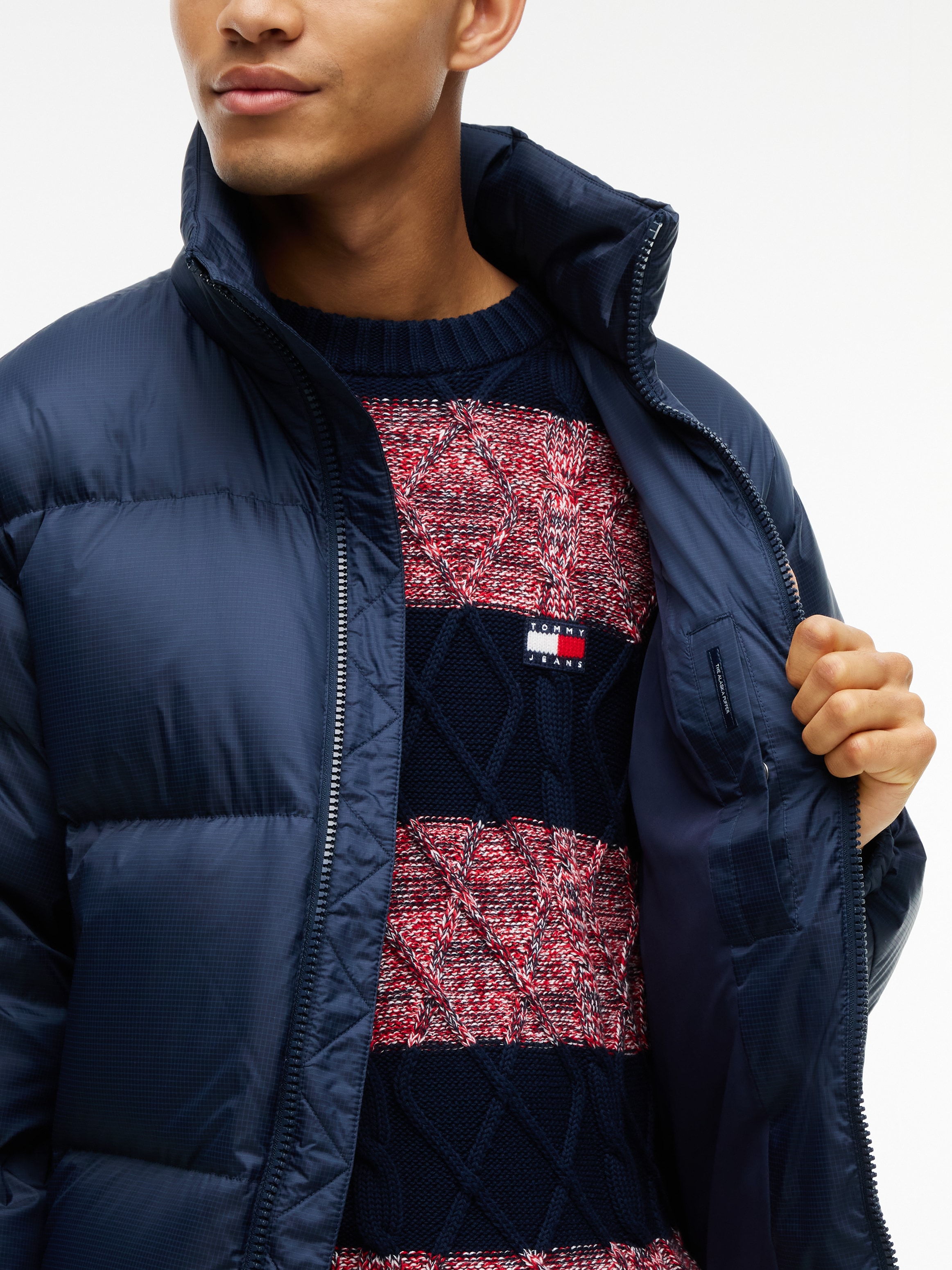 Tommy Jeans Steppjacke »ALASKA DOWN PUFFER« mit Kapuze Daunenjacke Regular fit mit abnehmbarer Kapuze
