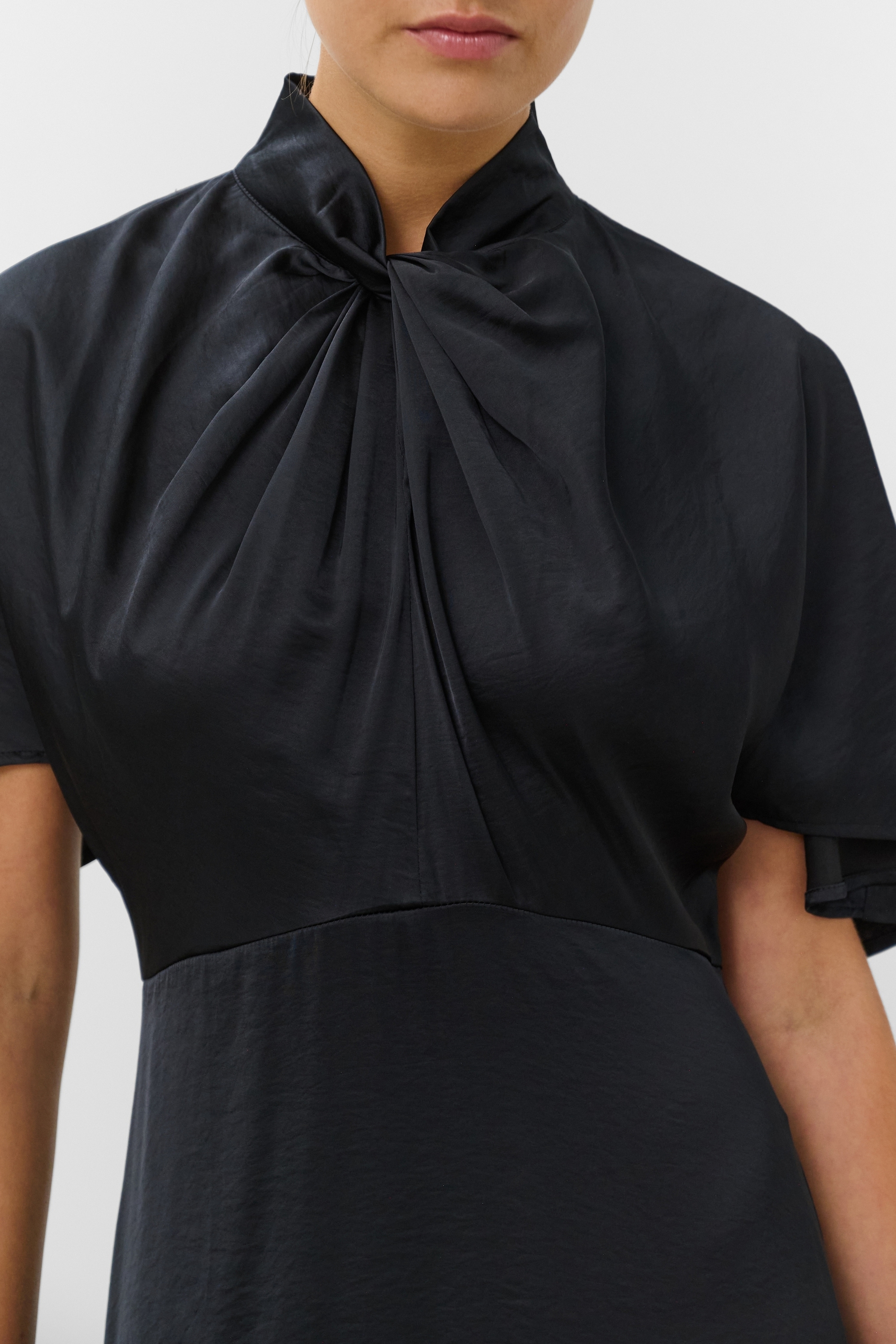 SOAKED IN LUXURY Midikleid »Damen Kleid SLVerona«