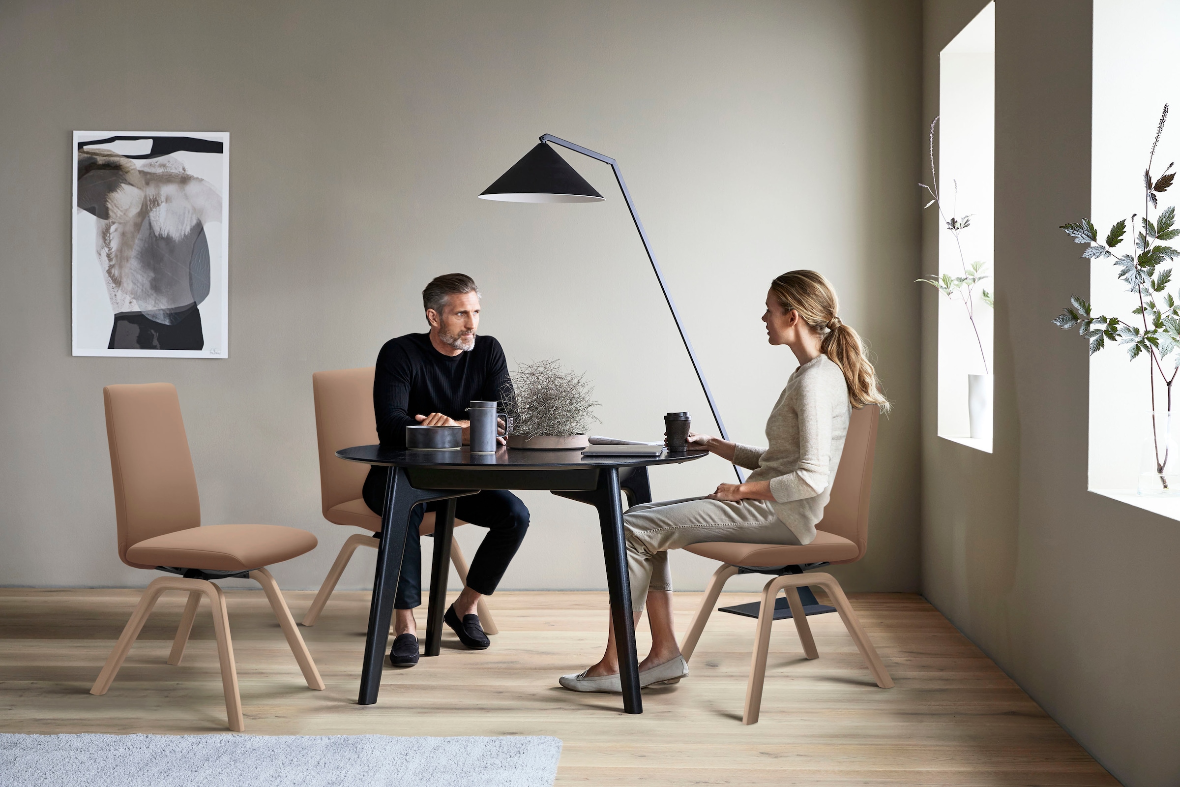 Stressless® Polsterstuhl »Laurel«, Leder PALOMA, Low Back, Größe L, mit schräggestellten Beinen in Walnuss