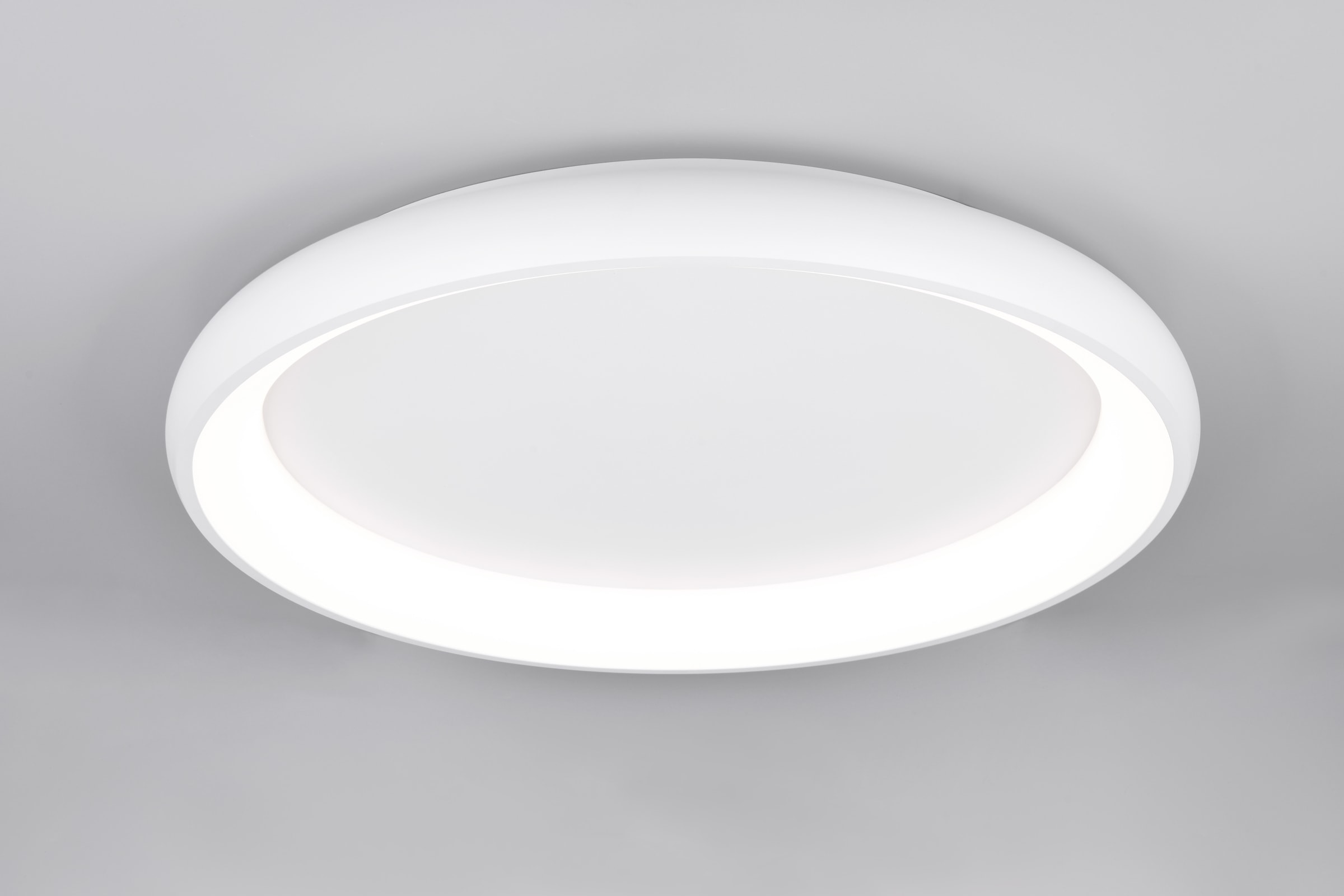 TRIO Leuchten LED Deckenleuchte »CARDONA, runde LED Deckenlampe Büro, Ø 75cm, 6900 Lumen 59W, dimmbar« LED-Board 1 Stk. warmweiß - kaltweiß CCT - Lichtfarbe einstellbar 2300/3000/4000K, auch Wandmontage möglich