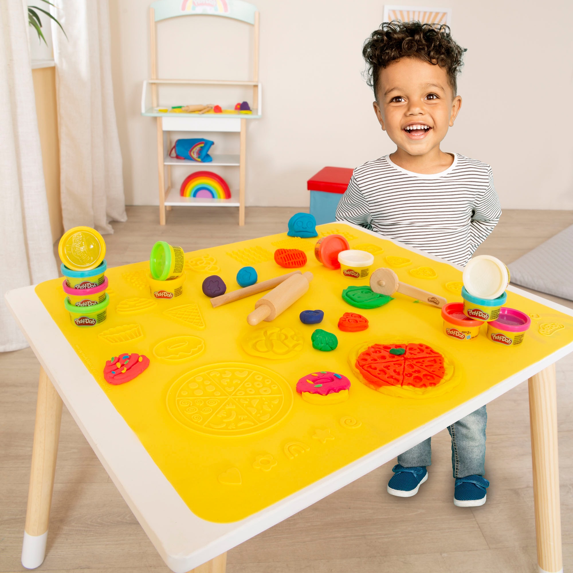 roba® Kindersitzgruppe »Play-Doh«, (Set), inkl. 3D Kreativmatte, Knete und Zubehör