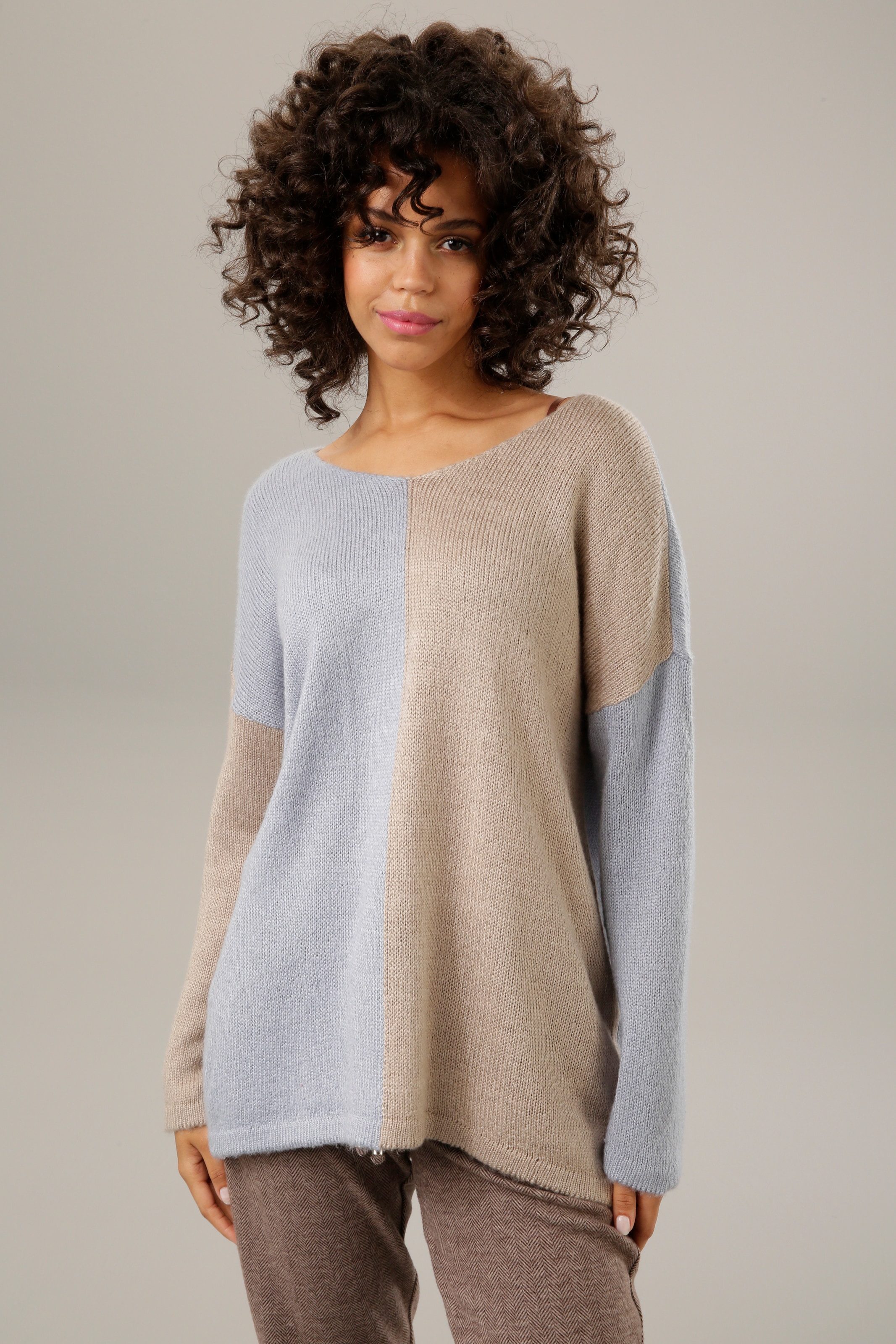 Aniston CASUAL Strickpullover, mit pastellfarbenem Farbteiler