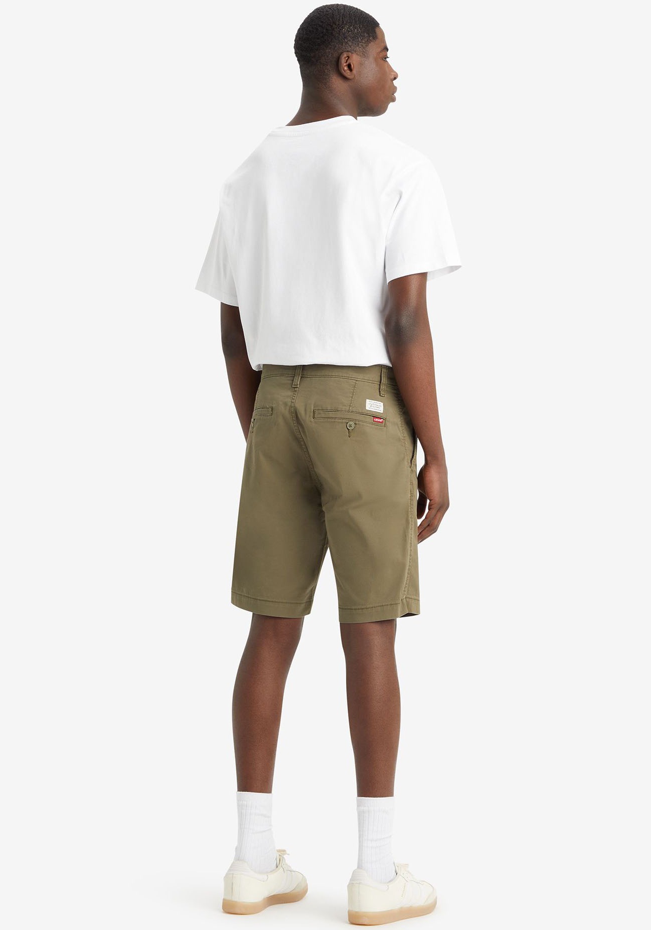 Levi's® Chinoshorts »XX CHINO SHORT II«  Sommerhose mit Logobadge