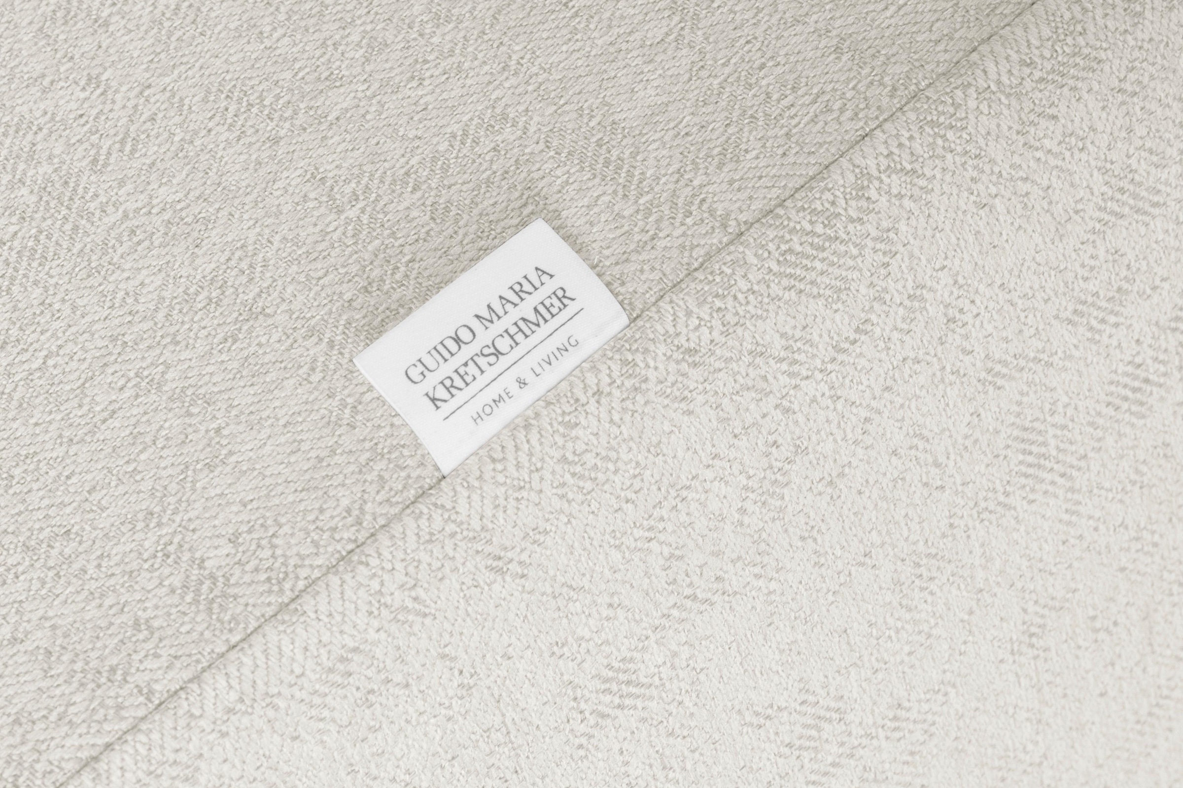 Guido Maria Kretschmer Home&Living Ecksofa »Györ«, L-Form, wahlweise mit Bettfunktion und Bettkasten incl. 2 Zierkissen