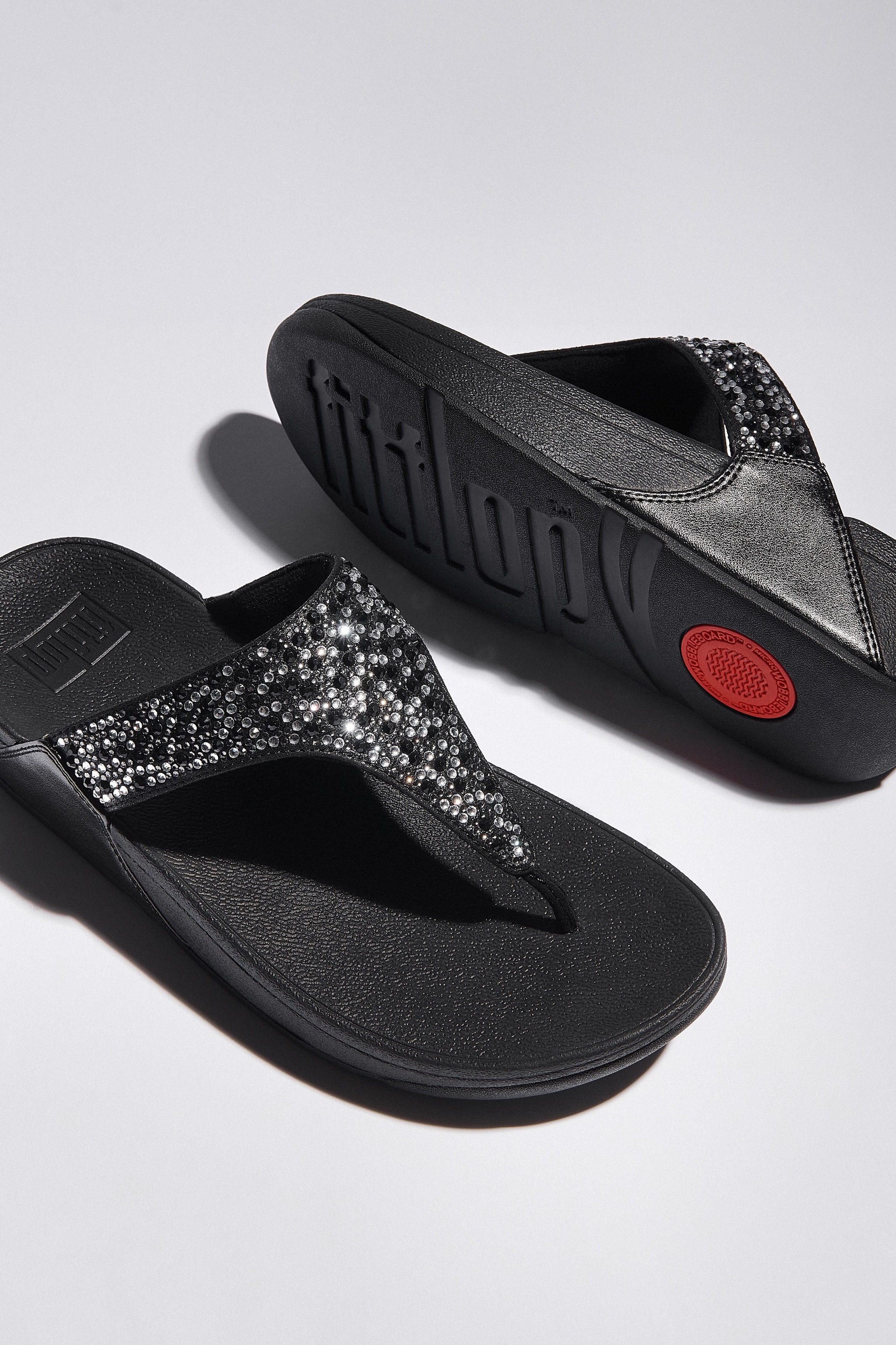 Fitflop Zehentrenner »LULU CRYSTAL«, Sandale, Pantolette mit Schmucksteine