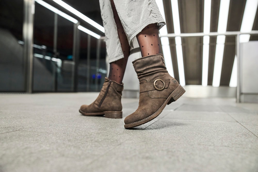 Rieker Stiefelette  Boots, Blockabsatz, slouchy Schaft und Innenreißverschluss