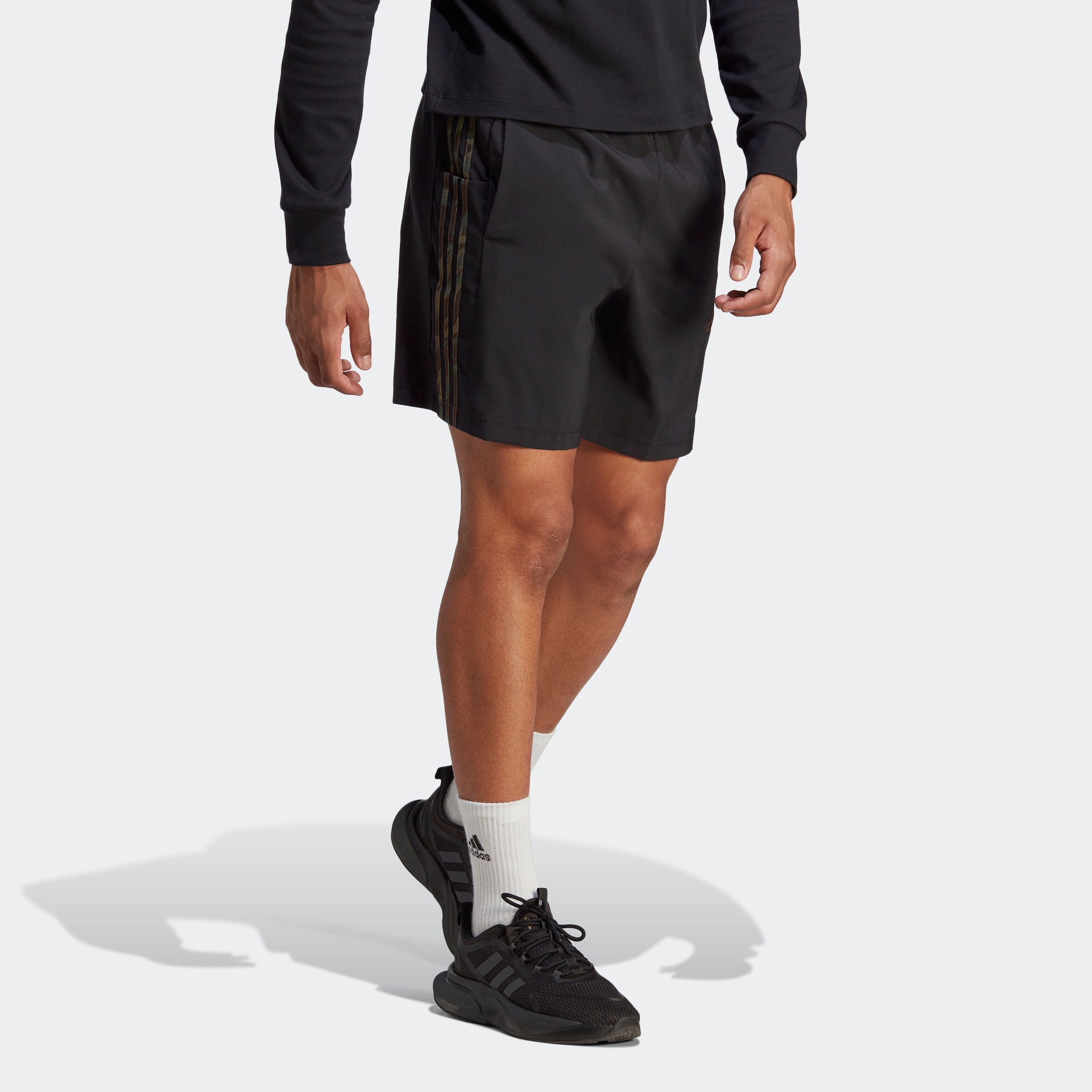 adidas Sportswear Shorts (1 »M bei ♕ tlg.) CHELSEA«, 3S