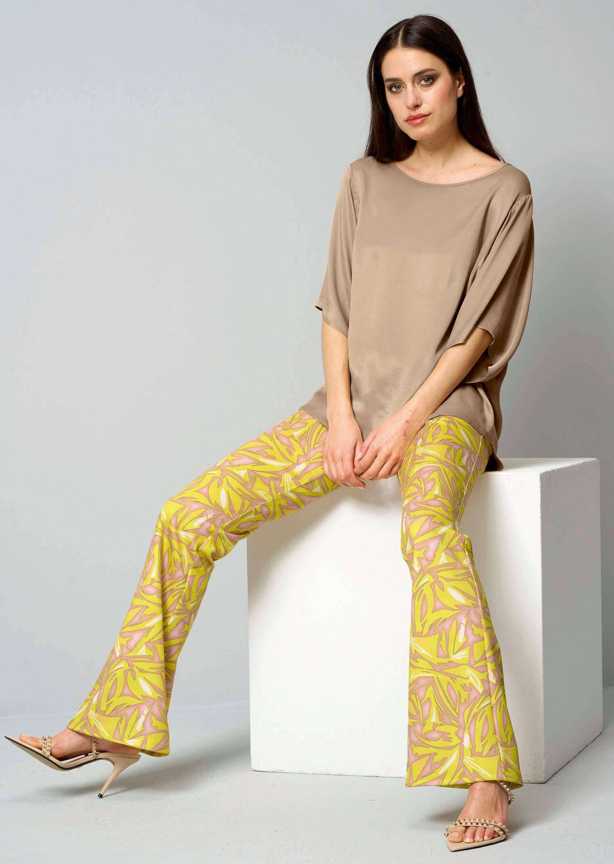 Alba Moda Stoffhose »Hose Hose mit grafischem Print«