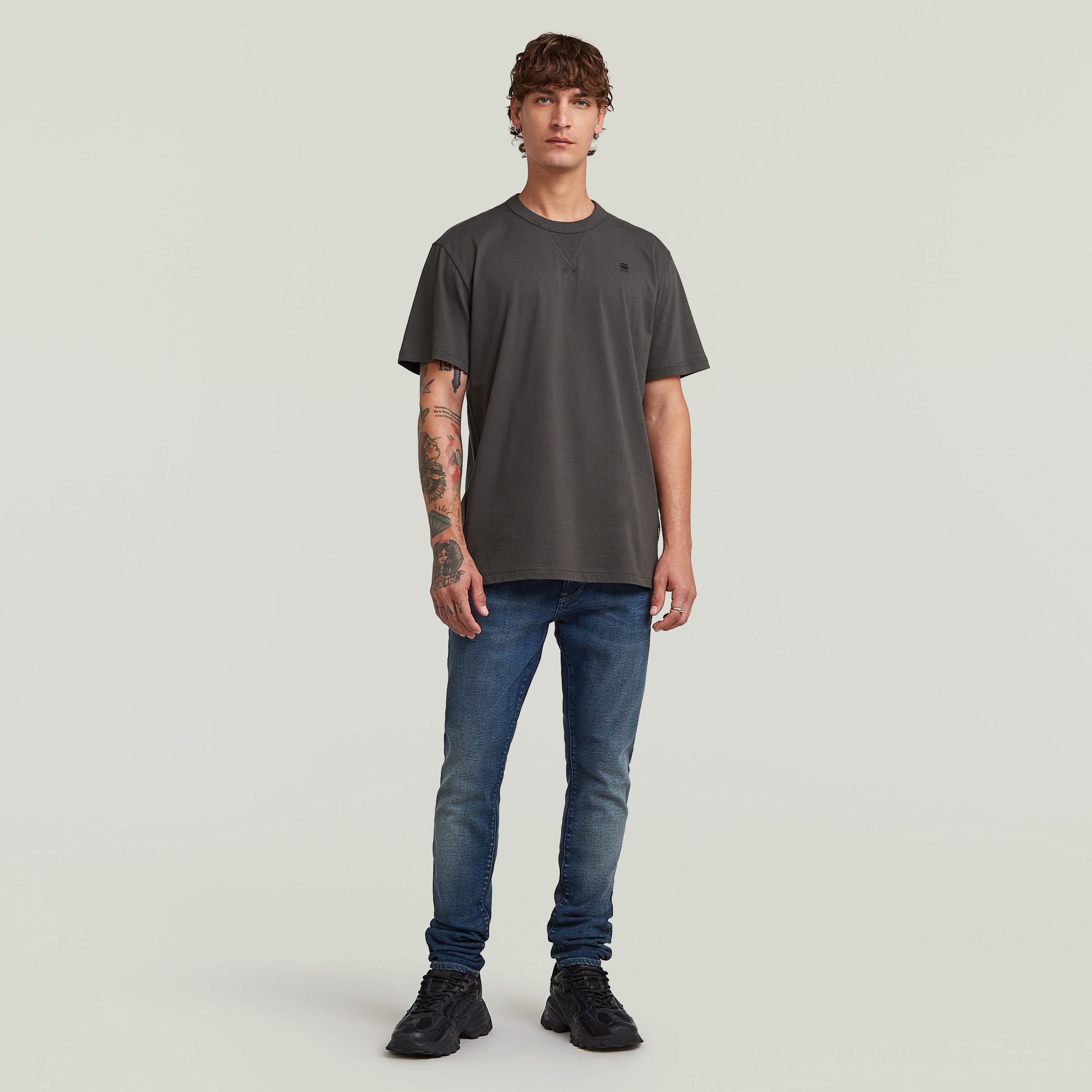 G-STAR T-Shirt »Nifous« Rundhals, mit Rippeinsatz