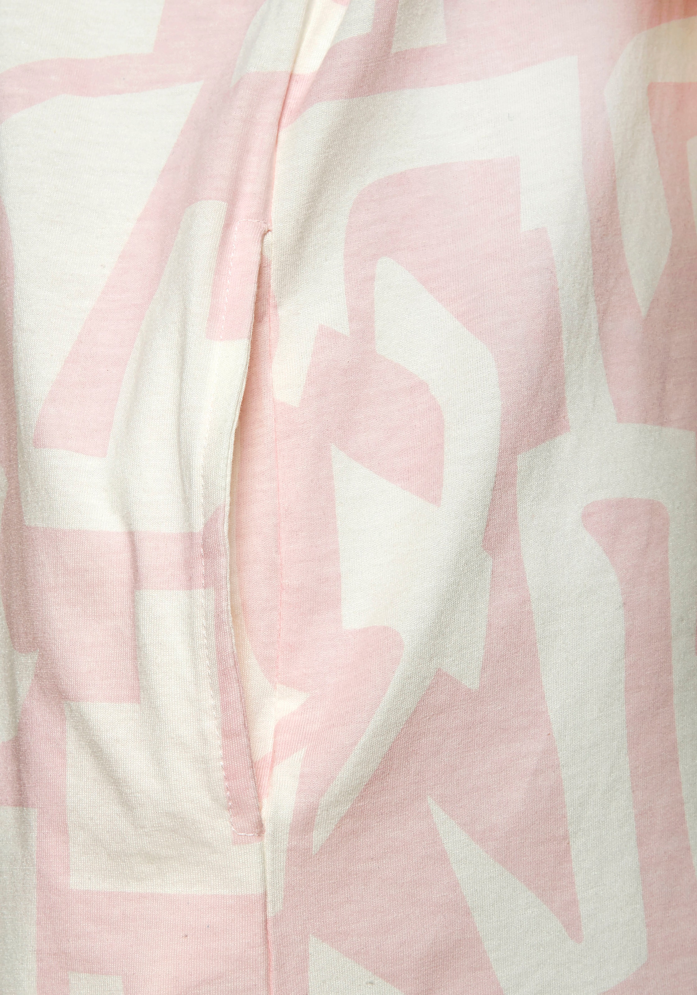 s.Oliver Nachthemd Seitennahttaschen mit grafischem Print