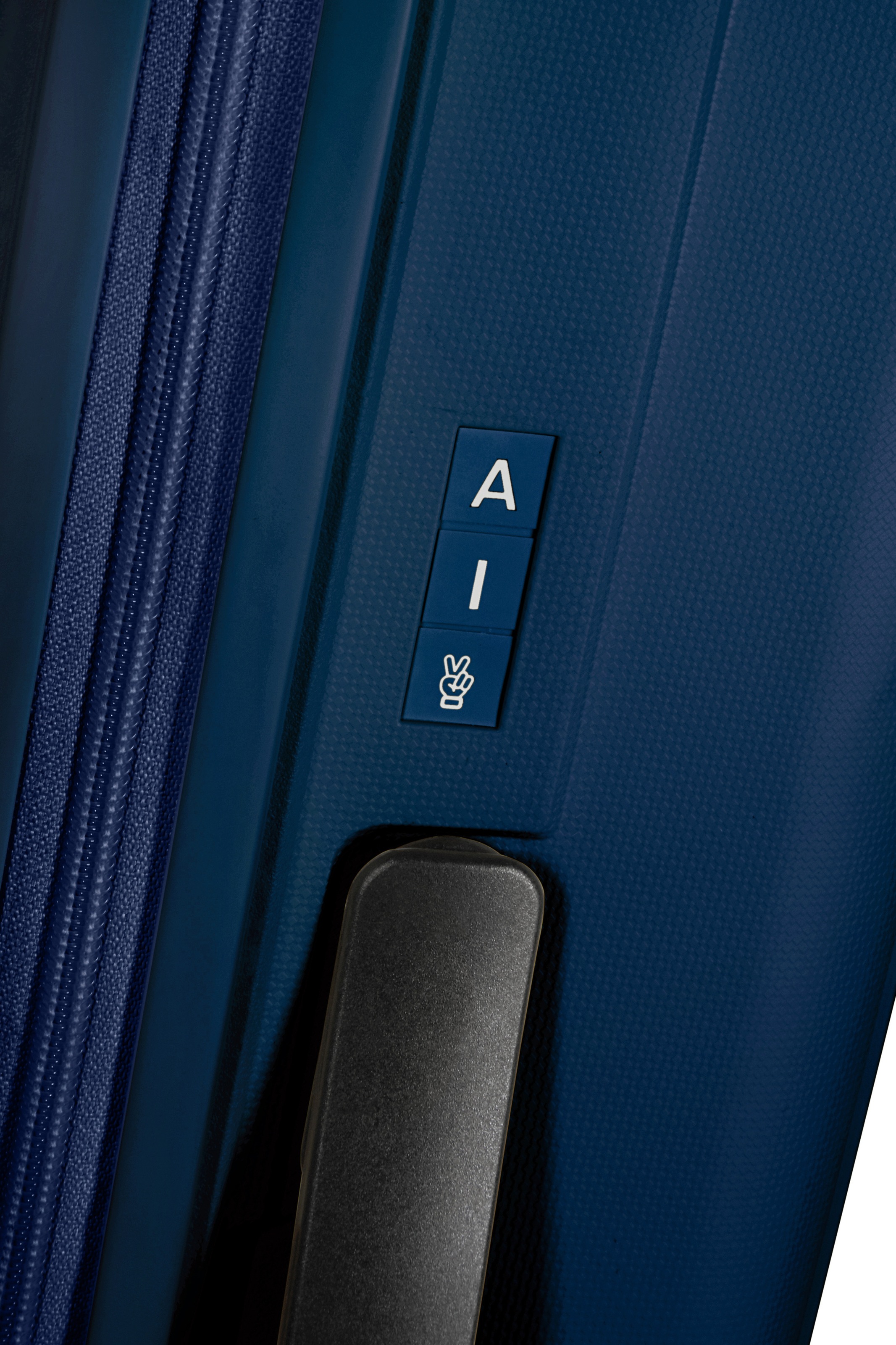 American Tourister® Hartschalen-Trolley »REJOY, verschiedene Größen und Farben«, 4 Rollen, Hartschalen-Koffer personalisierbar versenktes TSA-Schloss