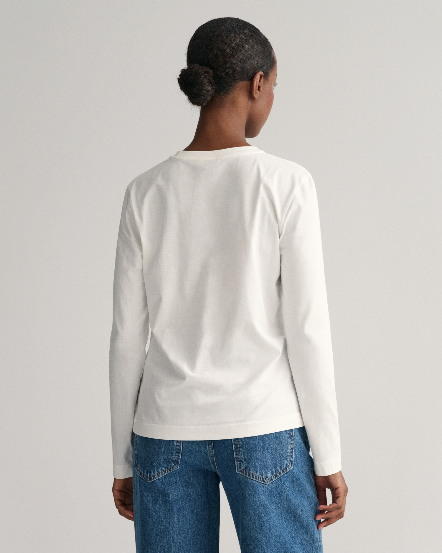 Gant Langarmshirt »REG SHIELD LS T-SHIRT«, kleine Logostickerei auf der Brust