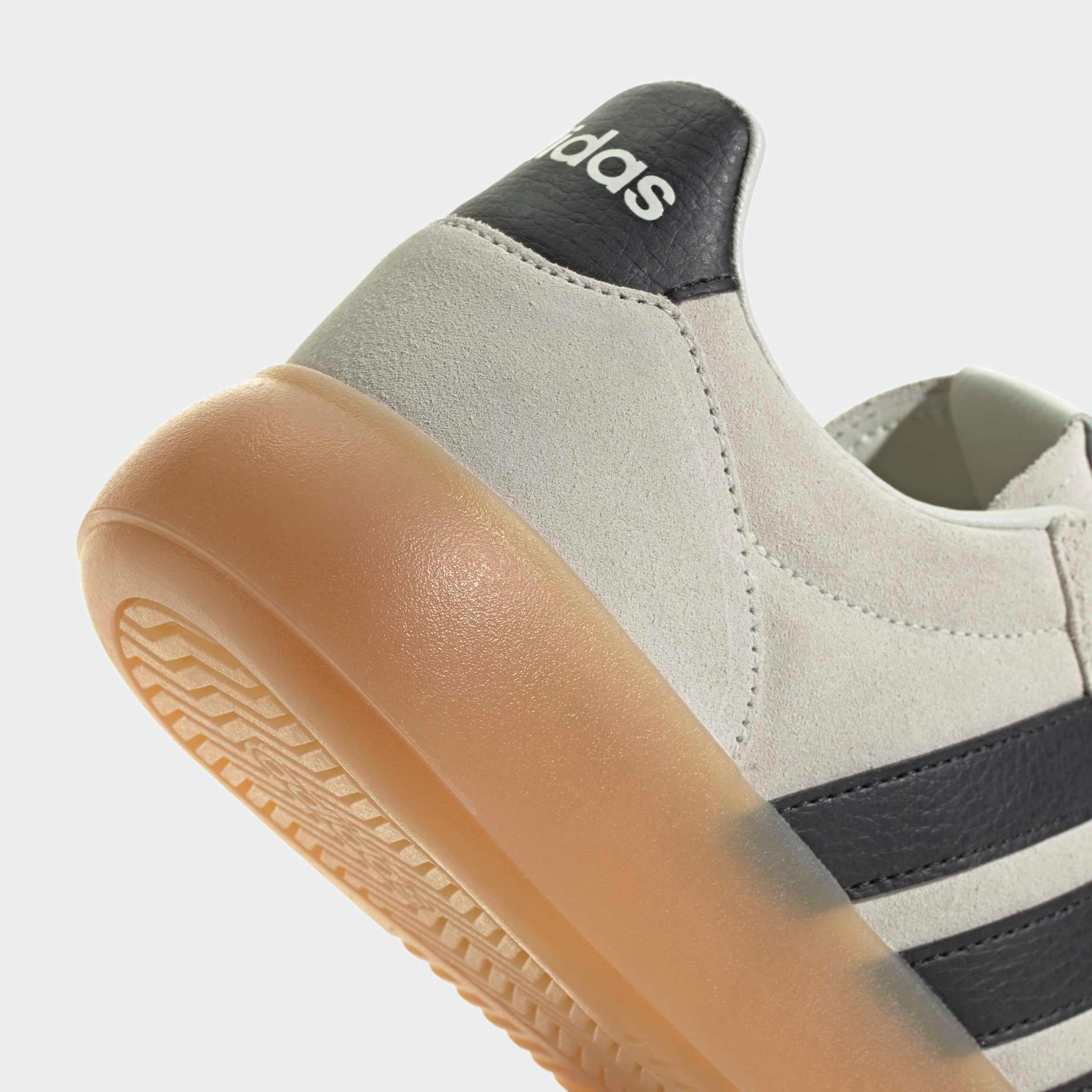 adidas Sportswear Sneaker »BARREDA DECODE«  inspiriert vom Design des adidas handball spezial