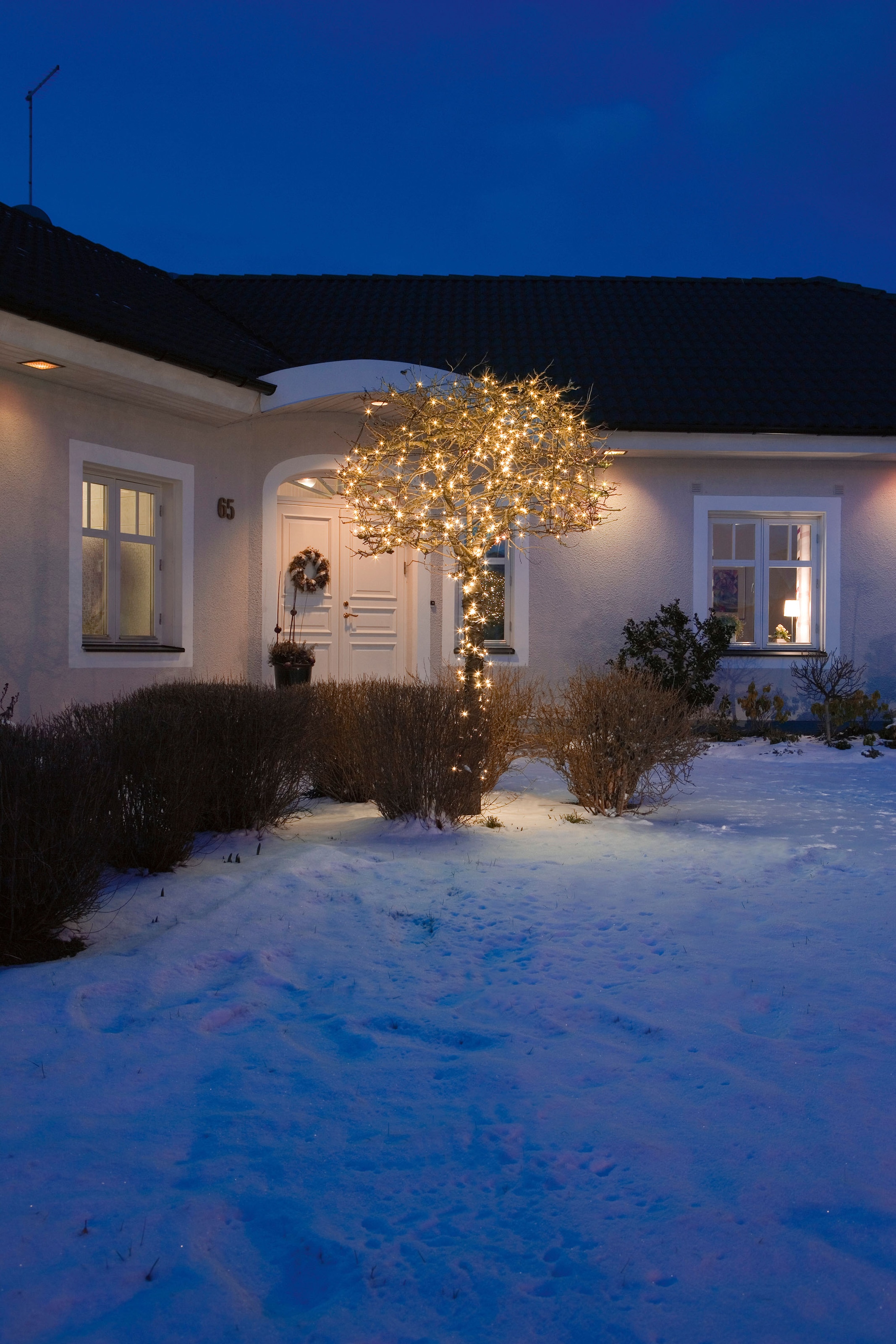 KONSTSMIDE LED-Lichterkette »Weihnachtsdeko aussen«, 120 St.-flammig, LED Lichterkette, mit Glimmereffekt, 120 bernsteinfarbene Dioden