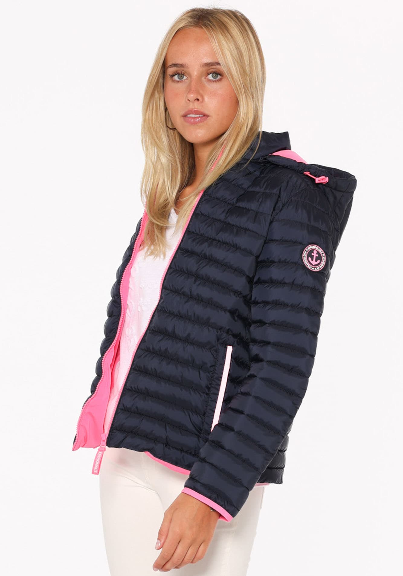 Zwillingsherz Steppjacke »"Maritim Patch"«, mit Kapuze, mit "Maritim Patch" am Arm, Kapuze, farbigem Zipper