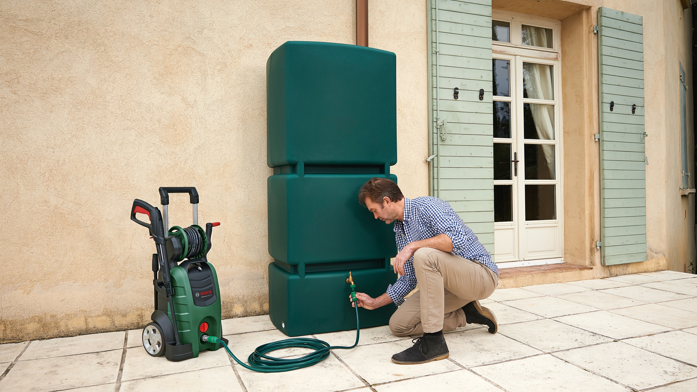 Bosch Home & Garden Hochdruckreiniger »AdvancedAquatak 140«, Inkl. Schlauch, Flachstrahldüse und Metall-Pistole