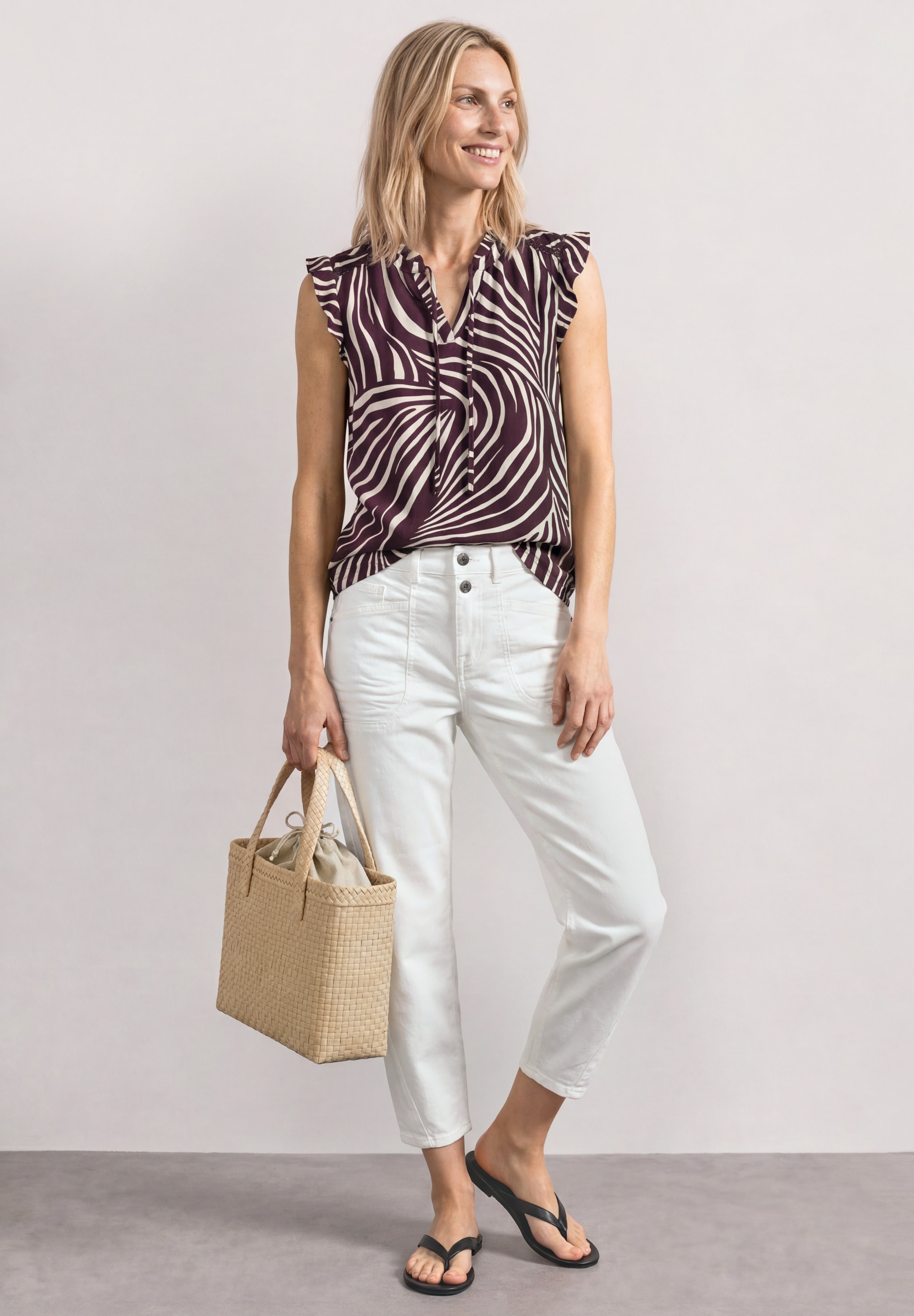 STREET ONE Blusentop Feine Chiffon-Qualität mit Innetop aus Modal, weich fallend