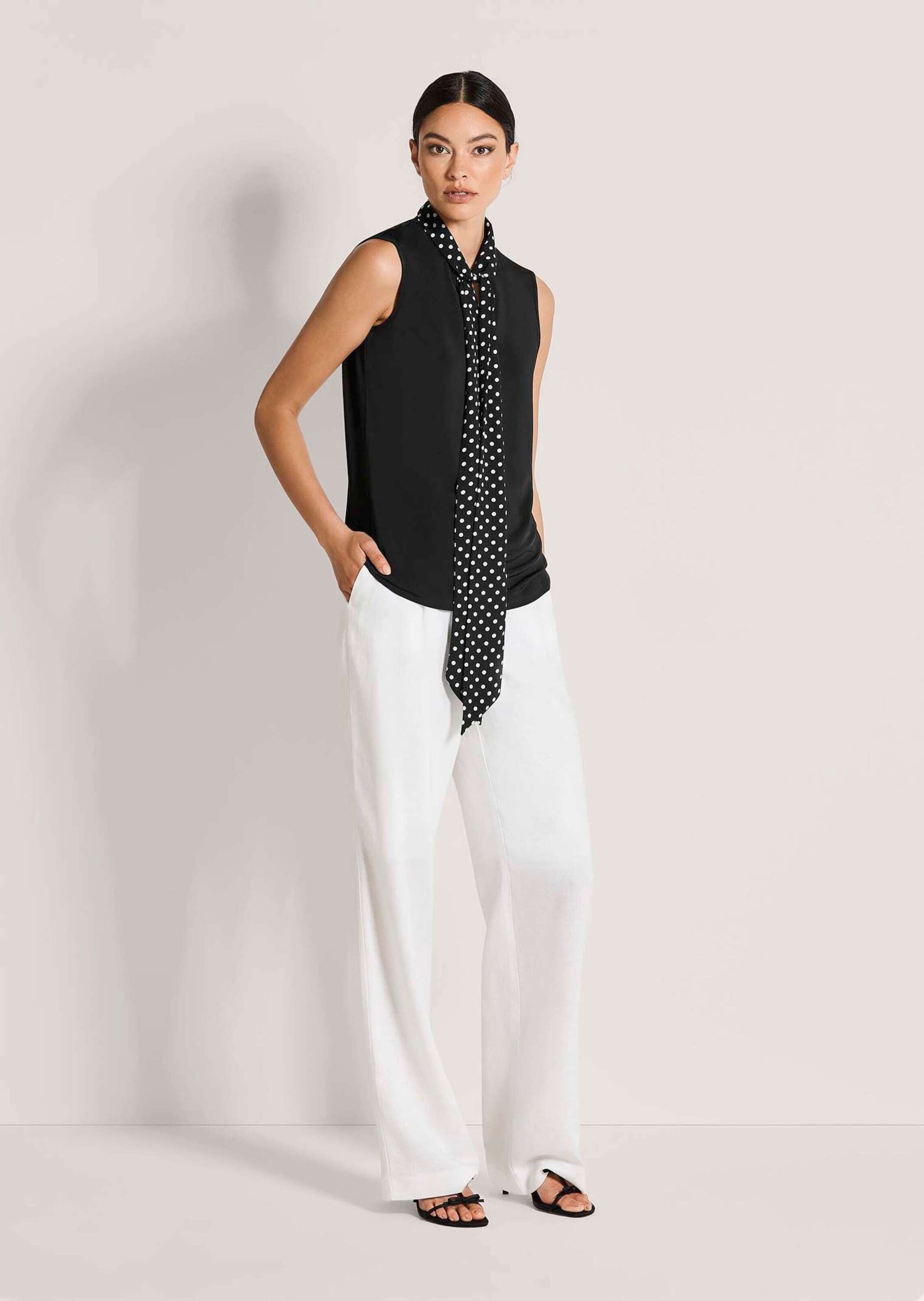 MADELEINE Kurzarmshirt »Jerseyshirt Elegantes Blusenshirt mit Schluppe« Gepunktete Schluppe