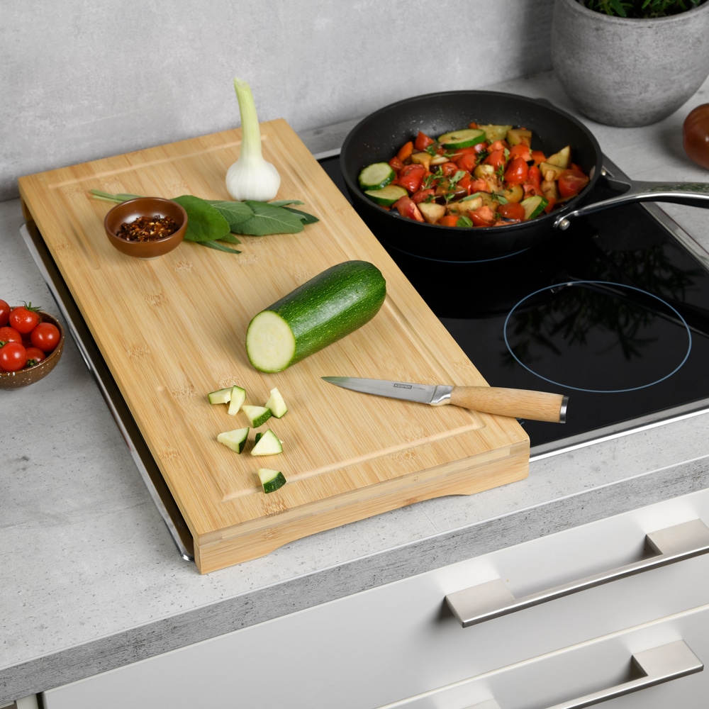 KESPER® Schneide- und Abdeckplatte aus 100% FSC® zertifiziertem Bambus, vier rutschfeste Elastikfüße