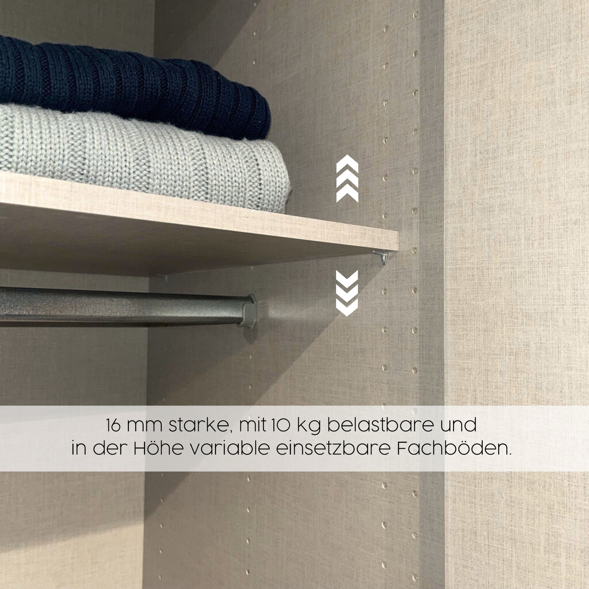 rauch Drehtürenschrank »Kleiderschrank Schrank Garderobe Wäscheschrank Schlafzimmer LAMELLA« Breiten 181/226/271 cm in 3 Ausstattungen BASIC/CLASSIC/PREMIUM,  elegante Lamellen-Auflage in 3D Akustikpaneel Optik MADE IN GERMANY