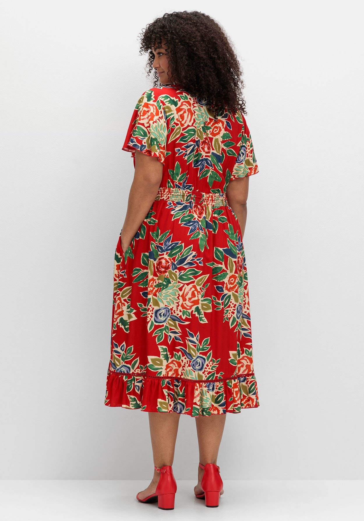 Sheego Druckkleid »Kleid mit Blumendruck und Volantärmeln mit Blumenmuster und Volantärmeln«