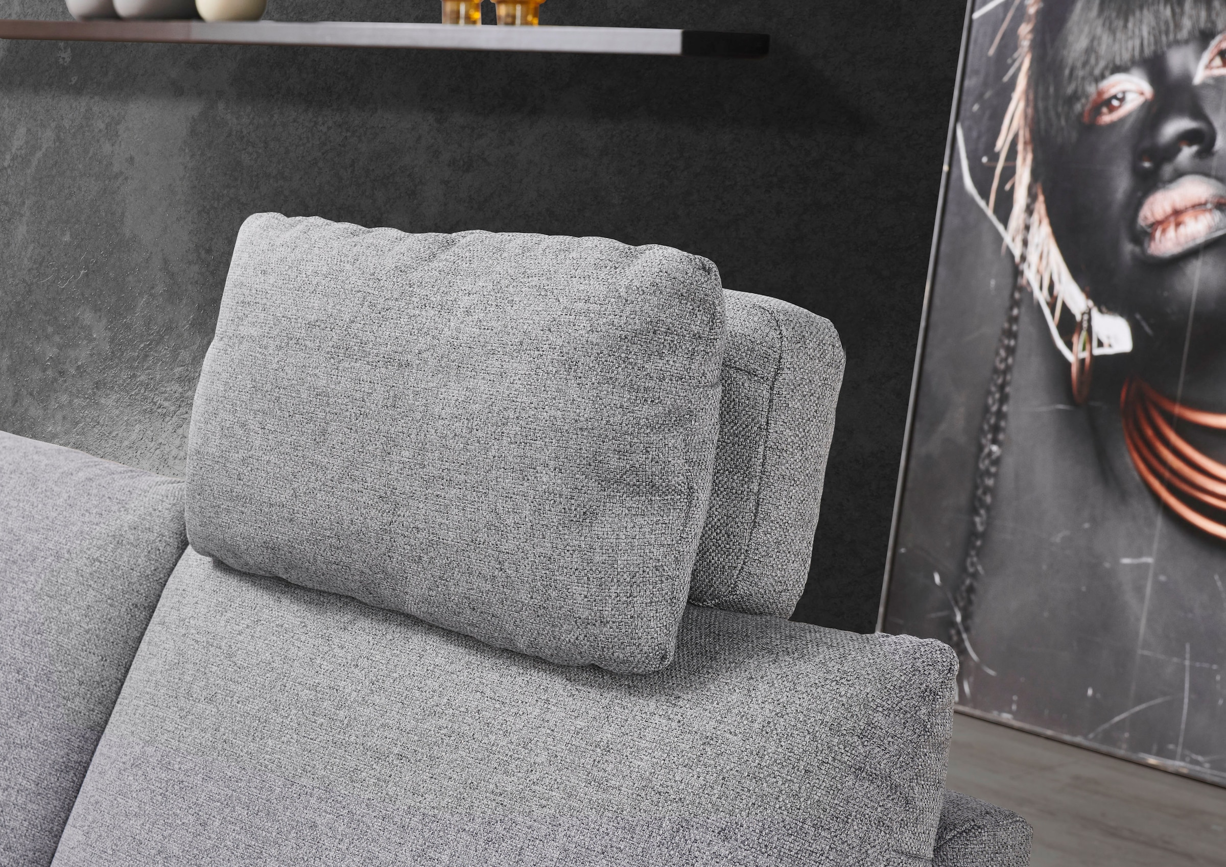Places of Style Ecksofa »Sarsina: mit Tonnentaschen-Federkern, perfekt zum Entspannen L-Form«, inklusive 2 motorischen Relaxfunktionen mit Herz-Waage-Beschlag