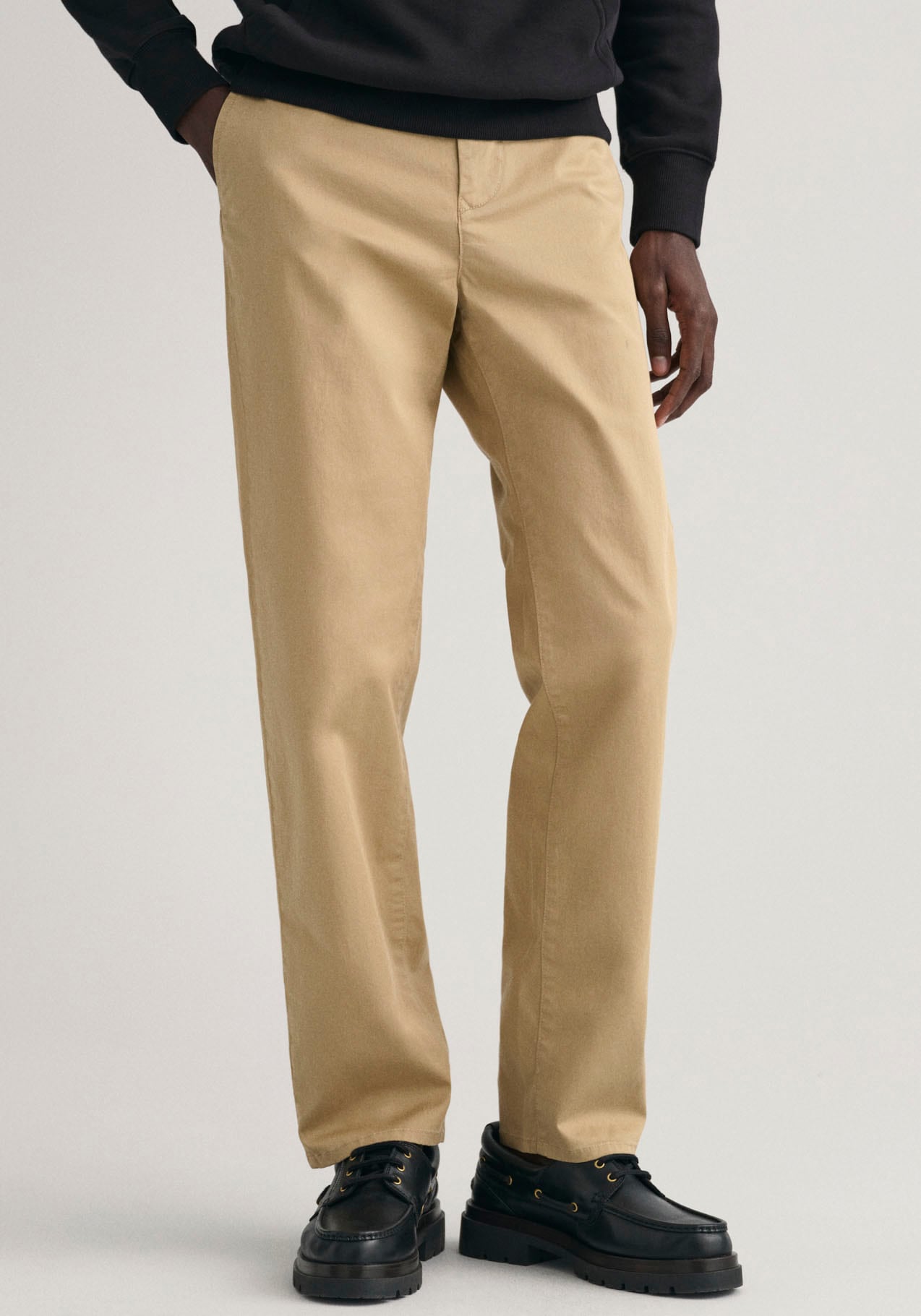 Gant Chinohose »REGULAR TWILL CHINOS«, Regumit gefütterten Seitentaschen