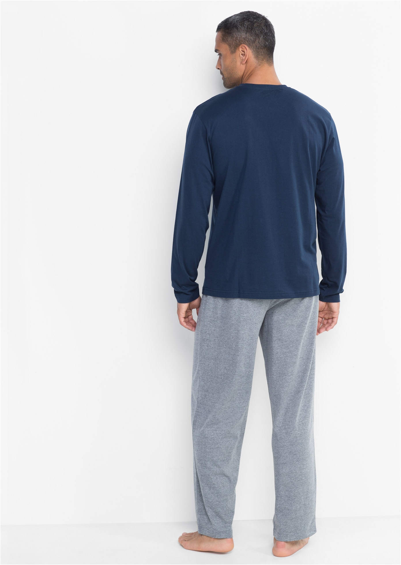 bonprix Pyjama »Pyjama mit Baumwolle und langen Ärmeln« Set, 2 lockere Passform, aus Baumwolle, mit sanfter Melierung